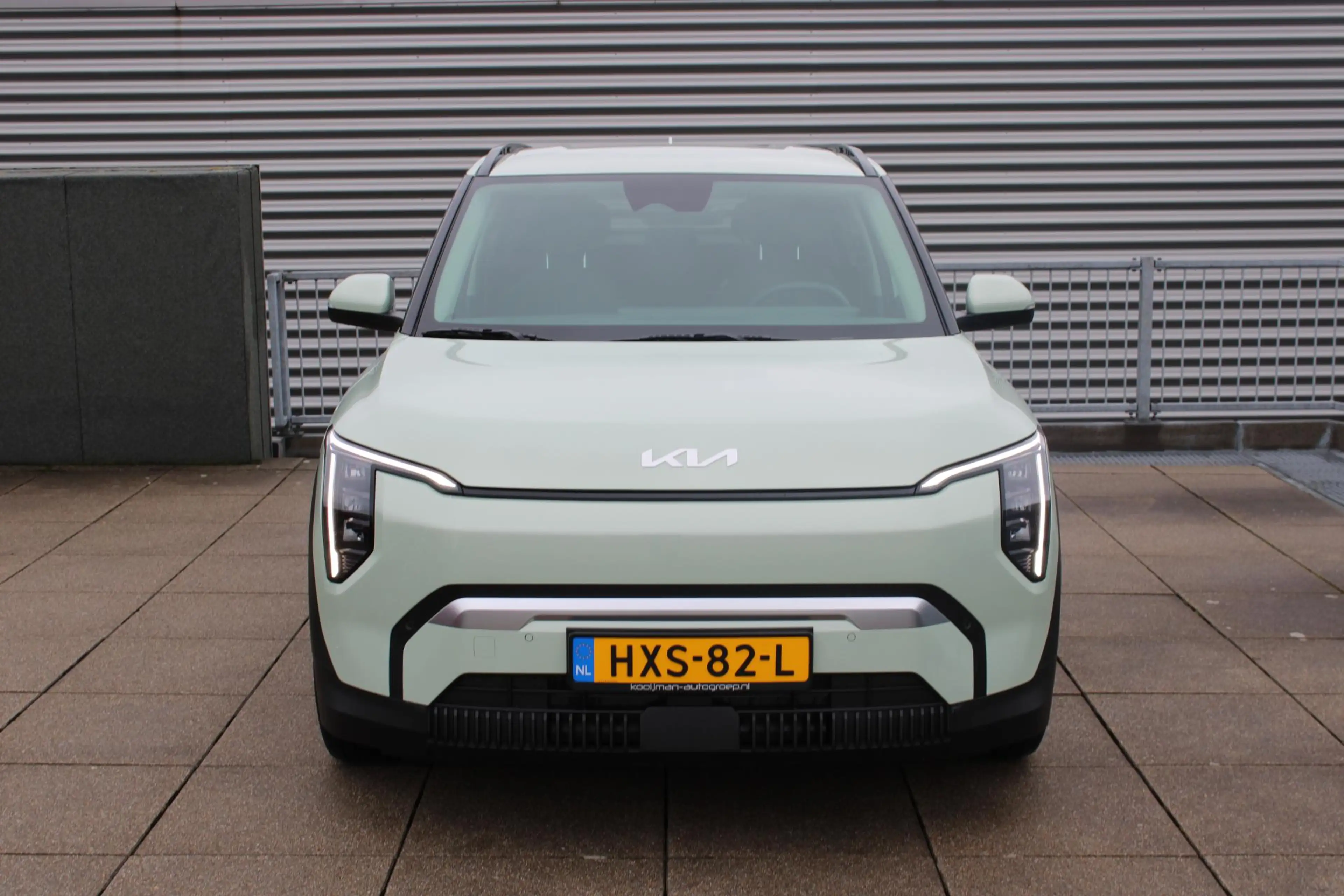 Kia EV3 Plus 81.4 kWh STOEL- & EN STUURVERWARMING, NAVIGAT — photo 3