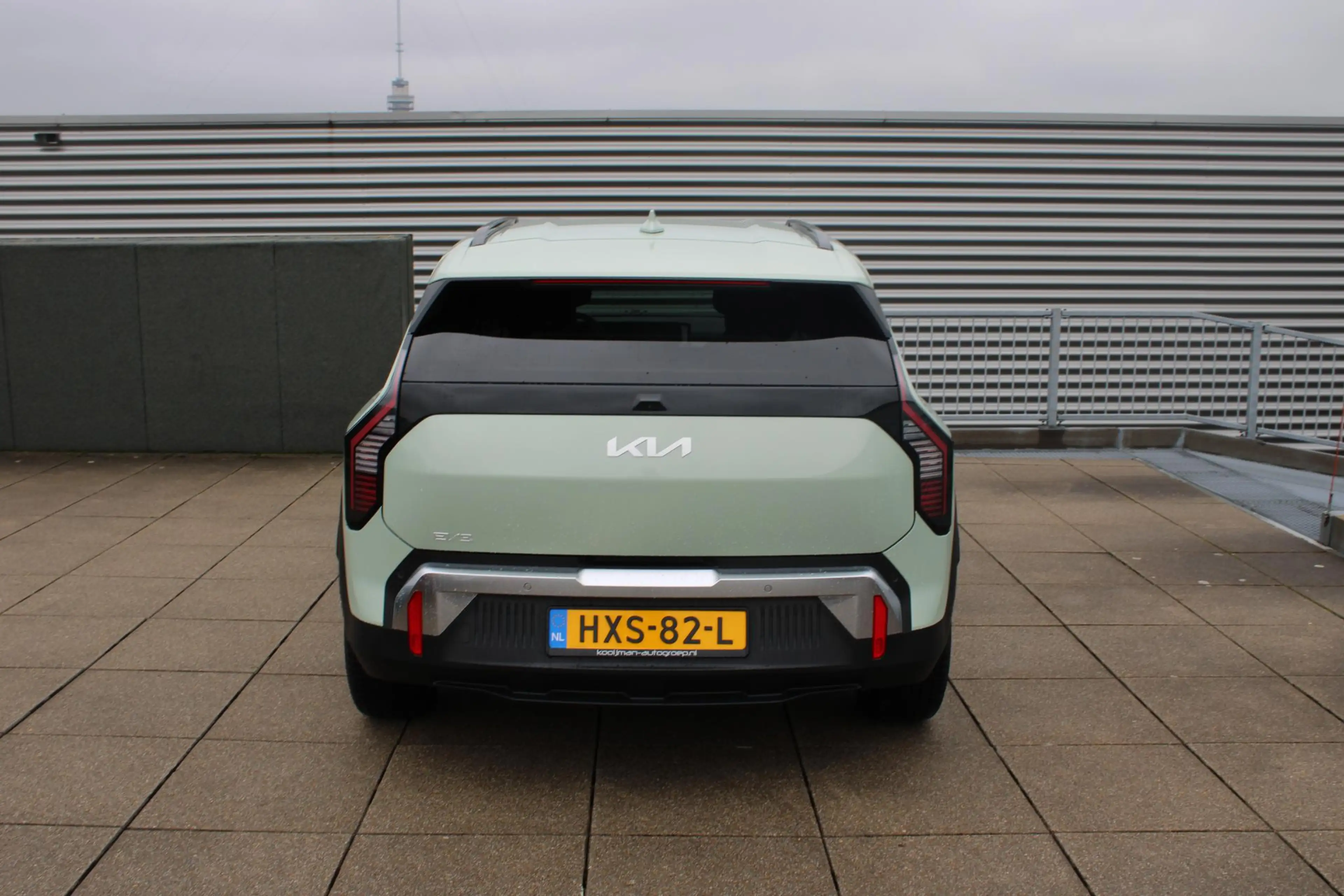 Kia EV3 Plus 81.4 kWh STOEL- & EN STUURVERWARMING, NAVIGAT — photo 6