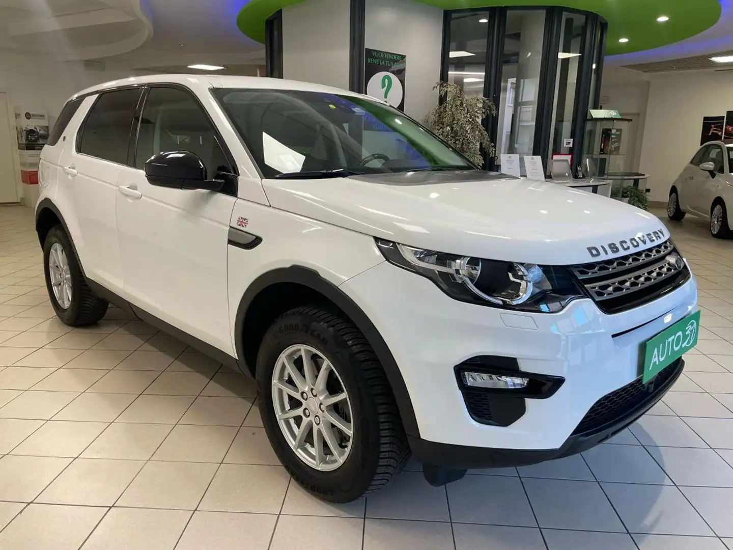 Land Rover Discovery Sport 2.0 TD4 150 CV Auto Business Edition Pure Bianco - 1