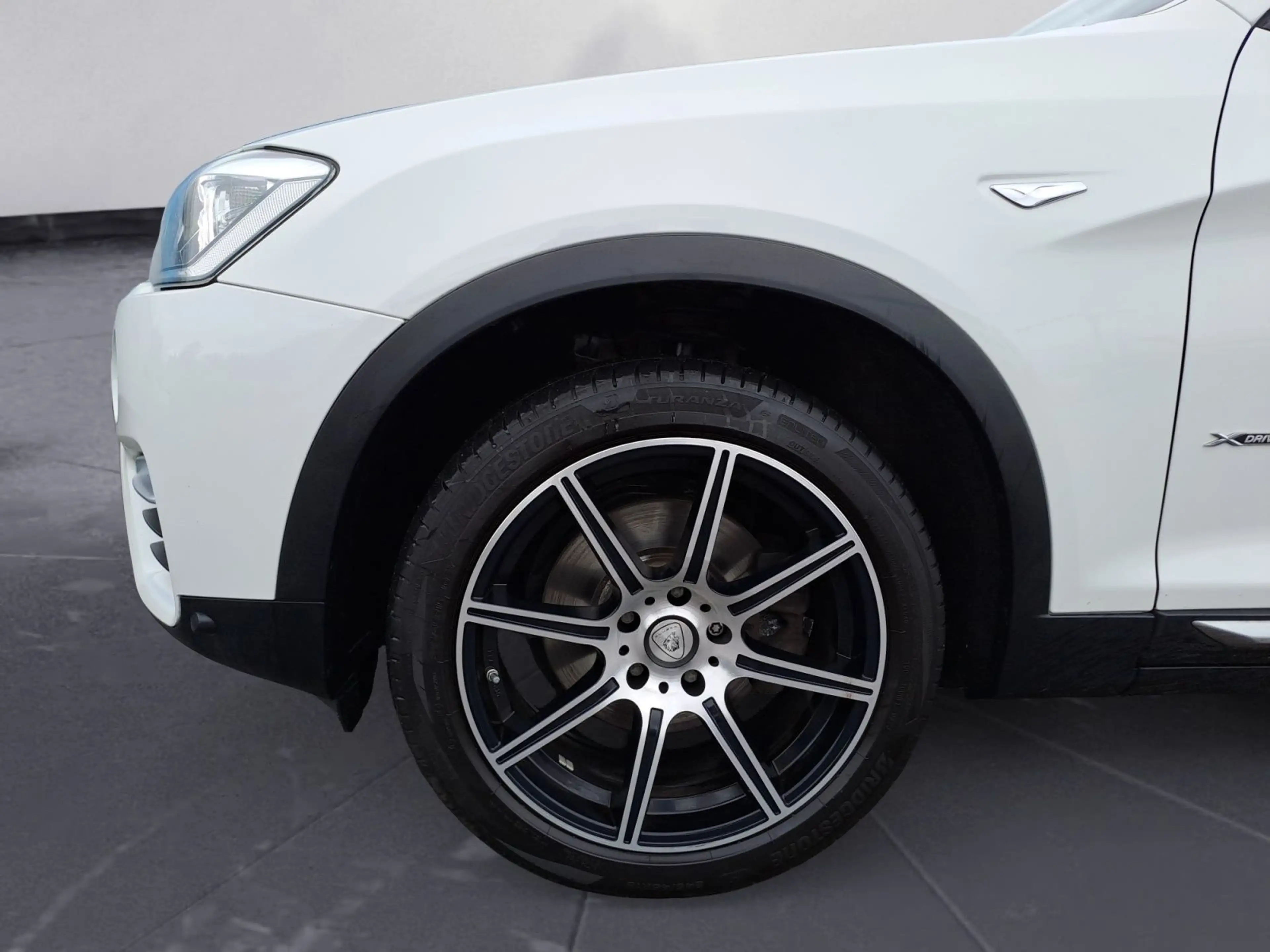 BMW X4 xDrive20d xLine Navi / Head-Up — photo 8