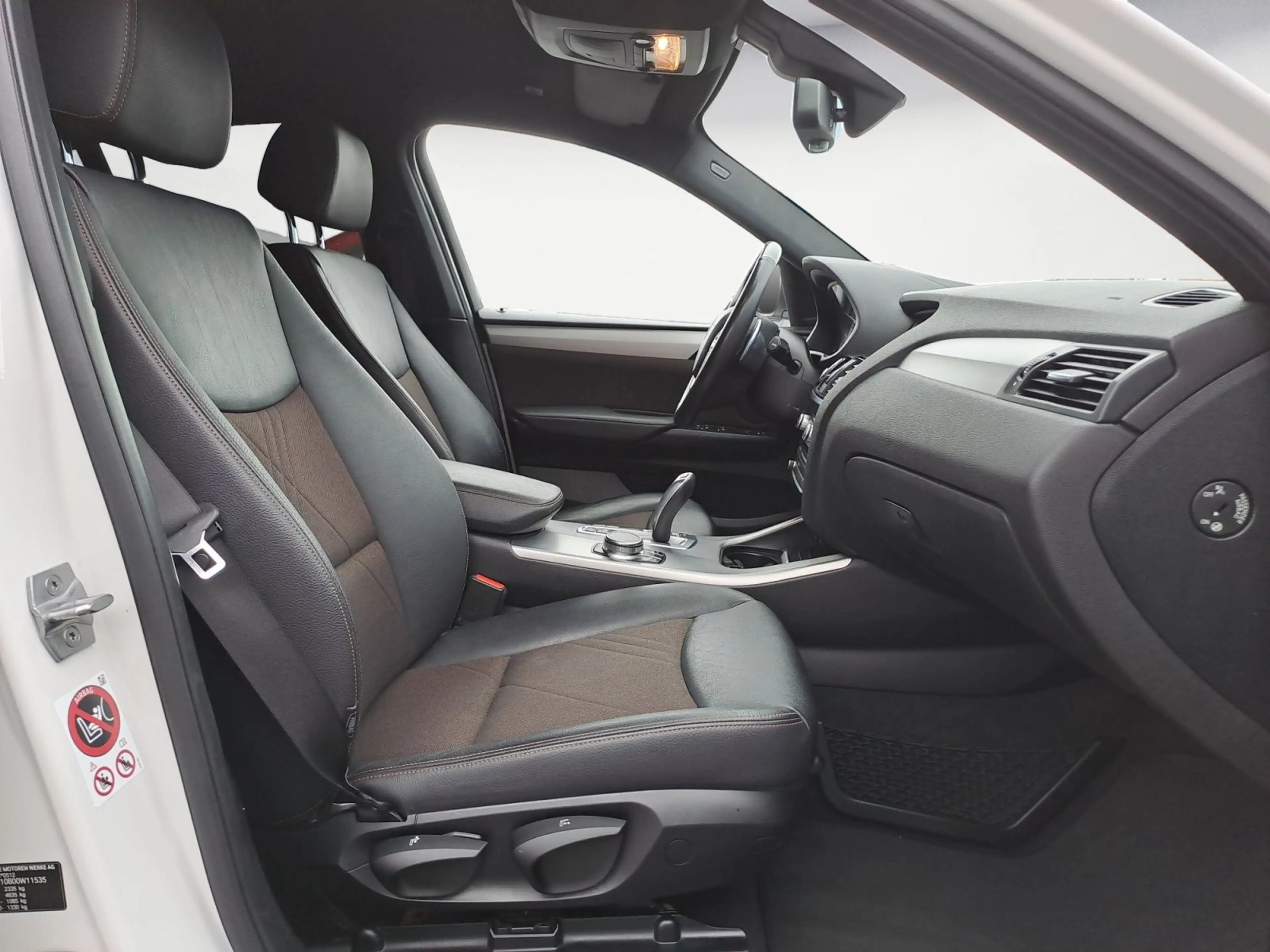 BMW X4 xDrive20d xLine Navi / Head-Up — photo 15