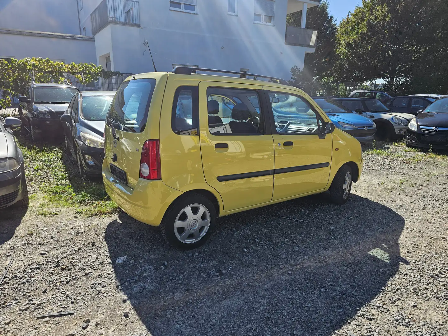 Opel Agila Agila 1.2 16 V Comfort Gelb - 1