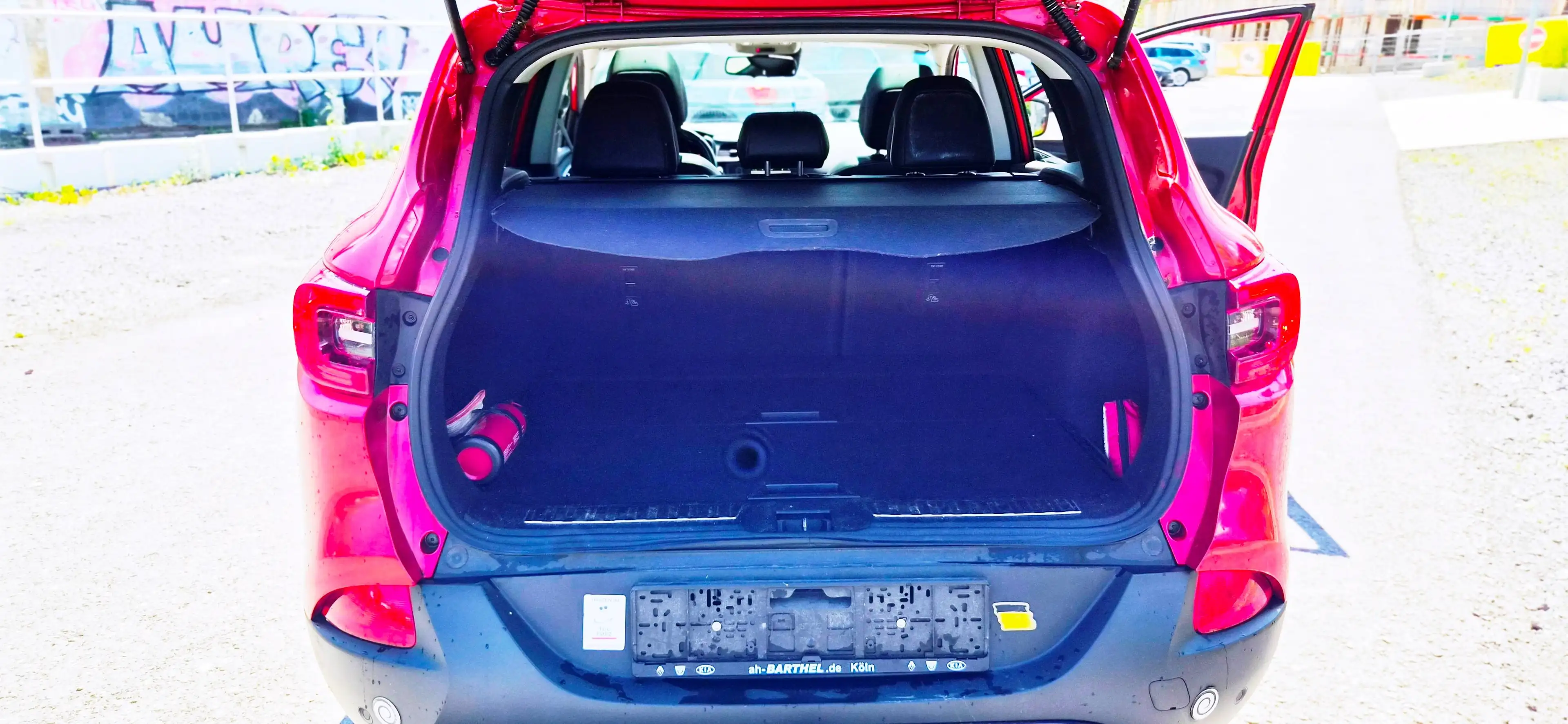 Renault Kadjar Bose Edition/2Hand/Teilleder/Panoramadach/Anhängerkupplung /Navi/Kamera/Allwetterreifen/ — photo 6