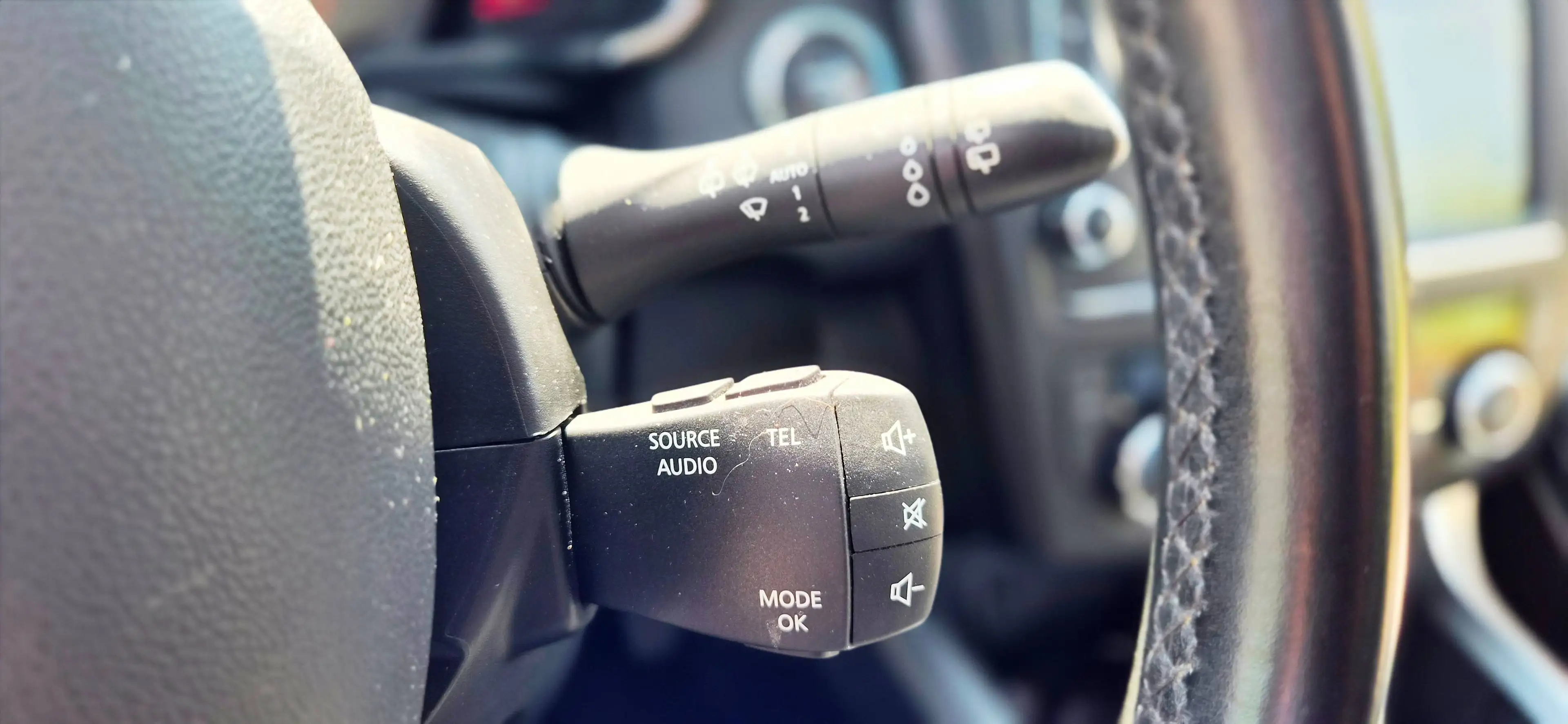 Renault Kadjar Bose Edition/2Hand/Teilleder/Panoramadach/Anhängerkupplung /Navi/Kamera/Allwetterreifen/ — photo 19