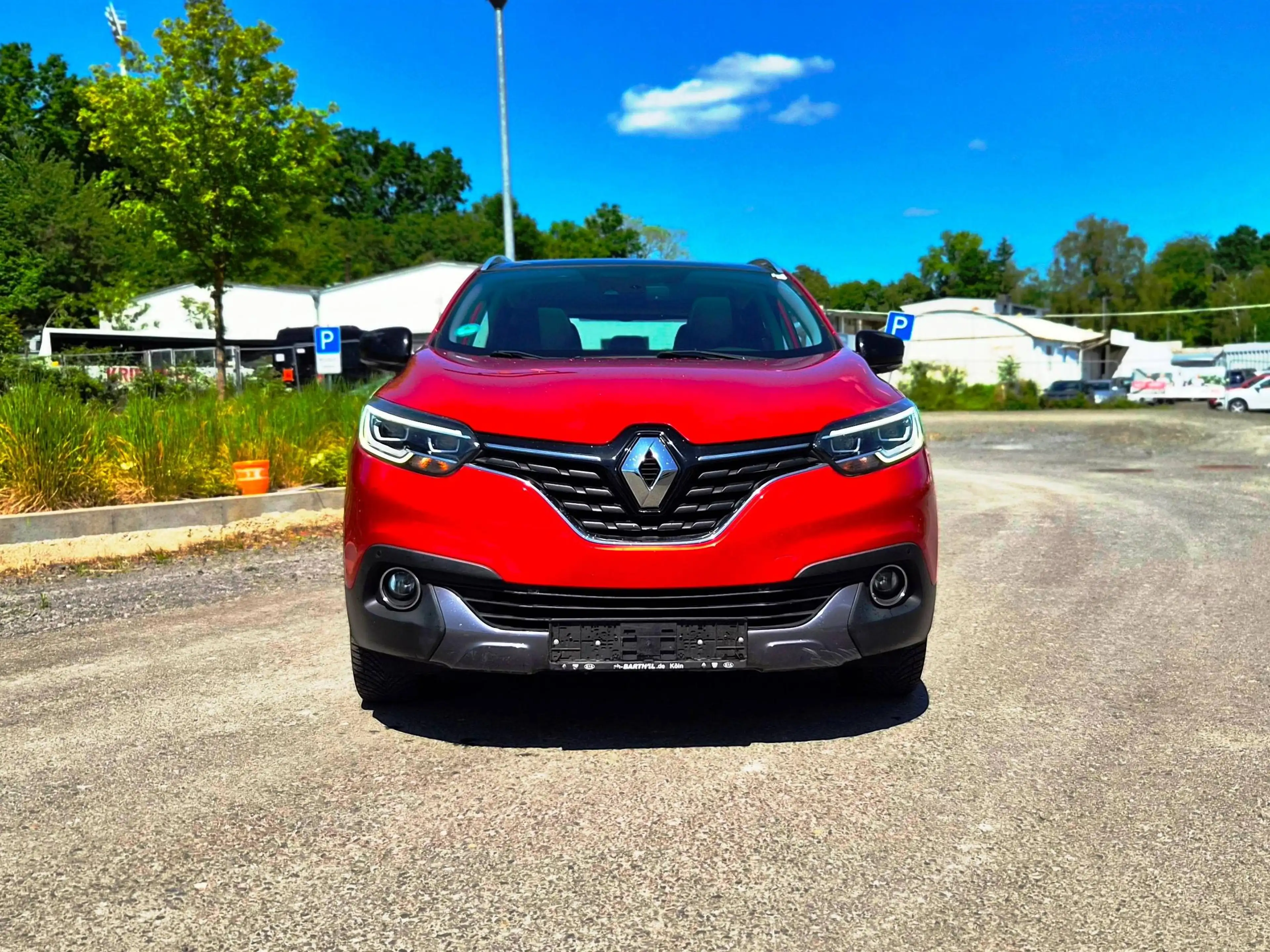Renault Kadjar Bose Edition/2Hand/Teilleder/Panoramadach/Anhängerkupplung /Navi/Kamera/Allwetterreifen/ — photo 10