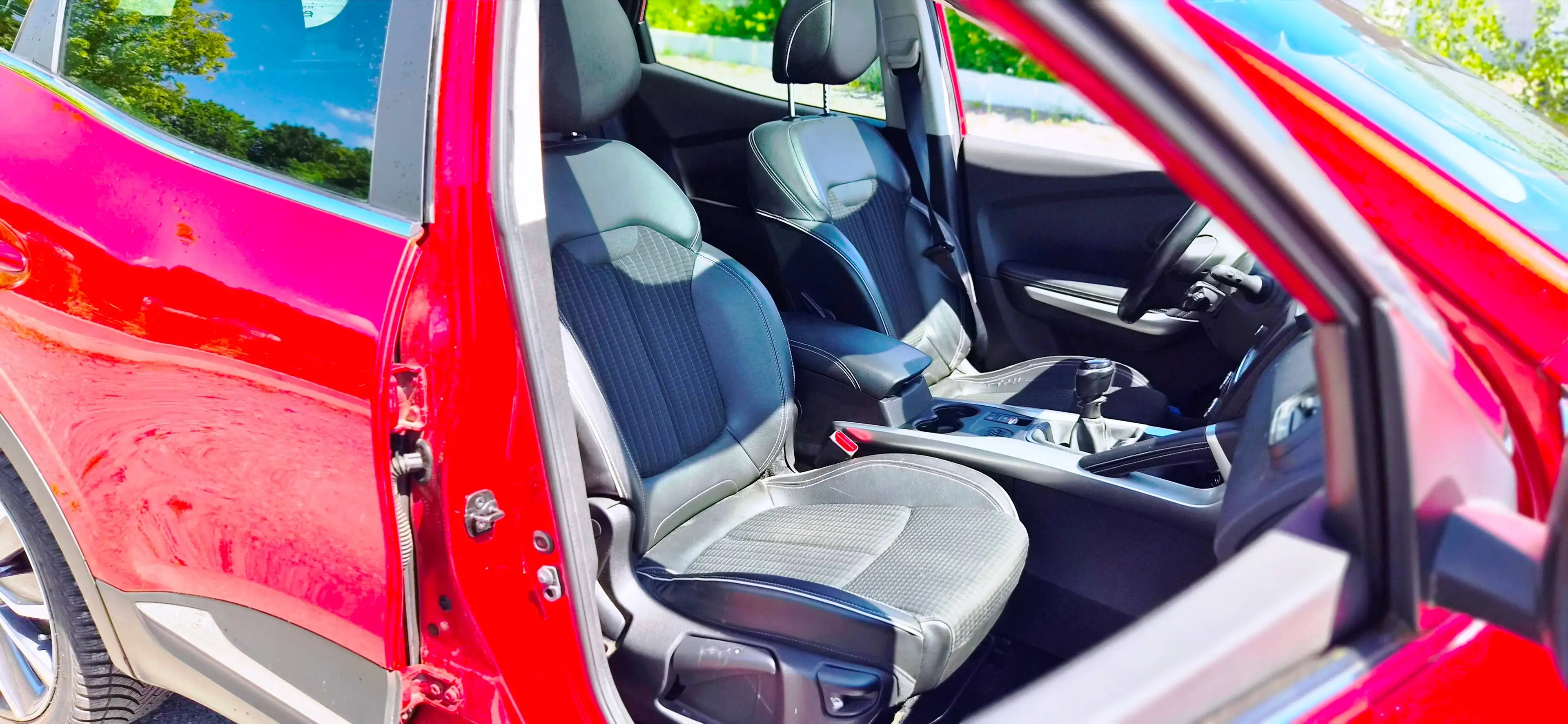 Renault Kadjar Bose Edition/2Hand/Teilleder/Panoramadach/Anhängerkupplung /Navi/Kamera/Allwetterreifen/ — photo 12
