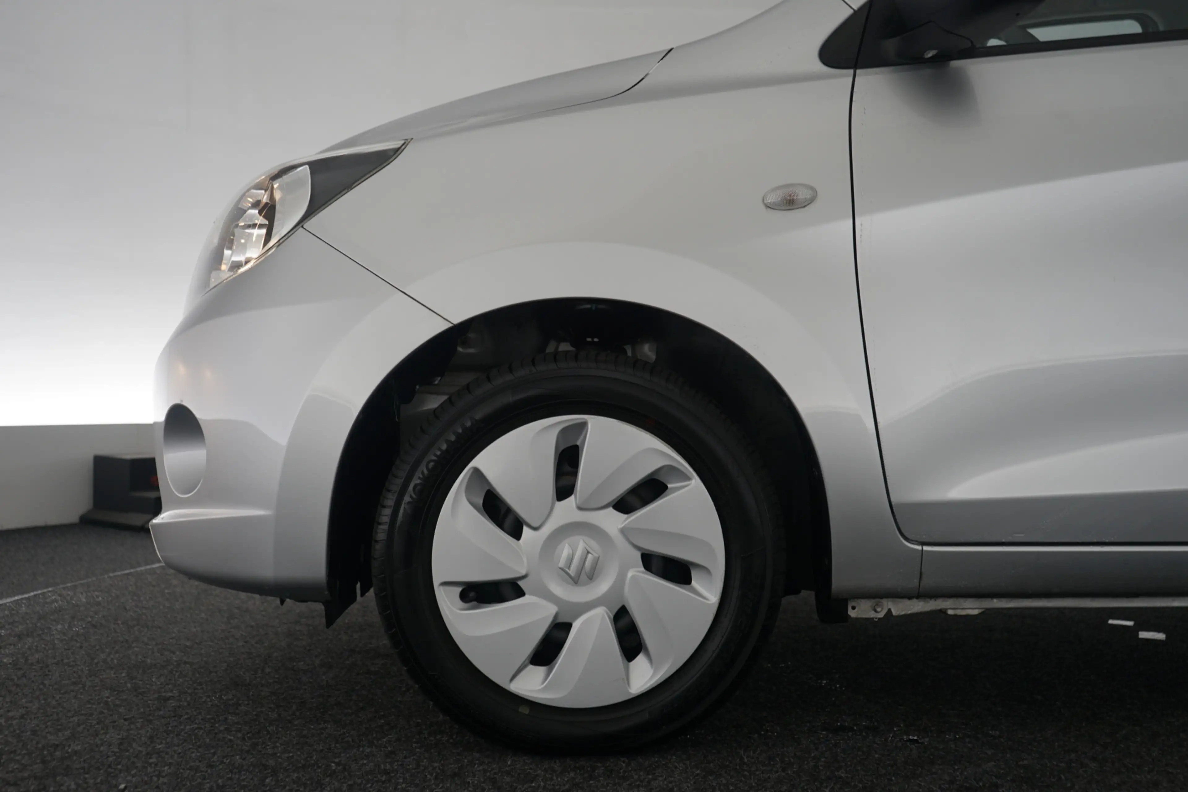 Suzuki Celerio 1.0 Comfort — photo 8