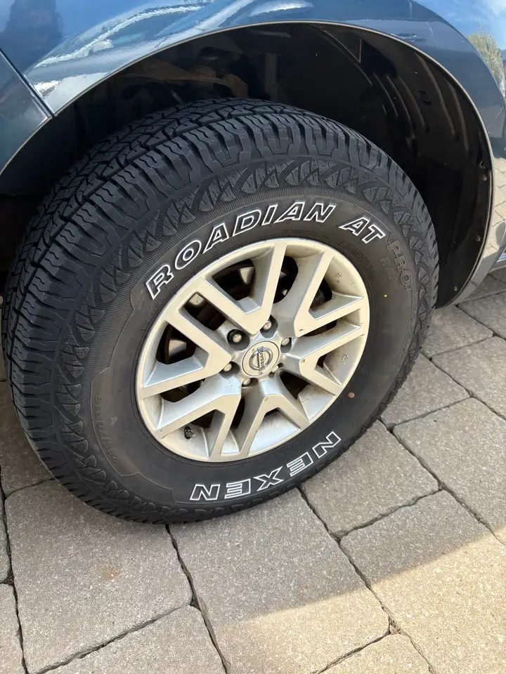 Nissan Frontier снимка Nissan Frontier