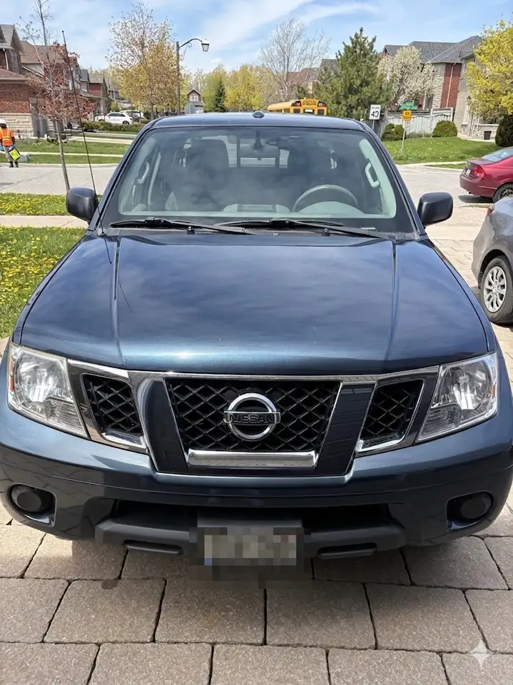 Nissan Frontier снимка Nissan Frontier