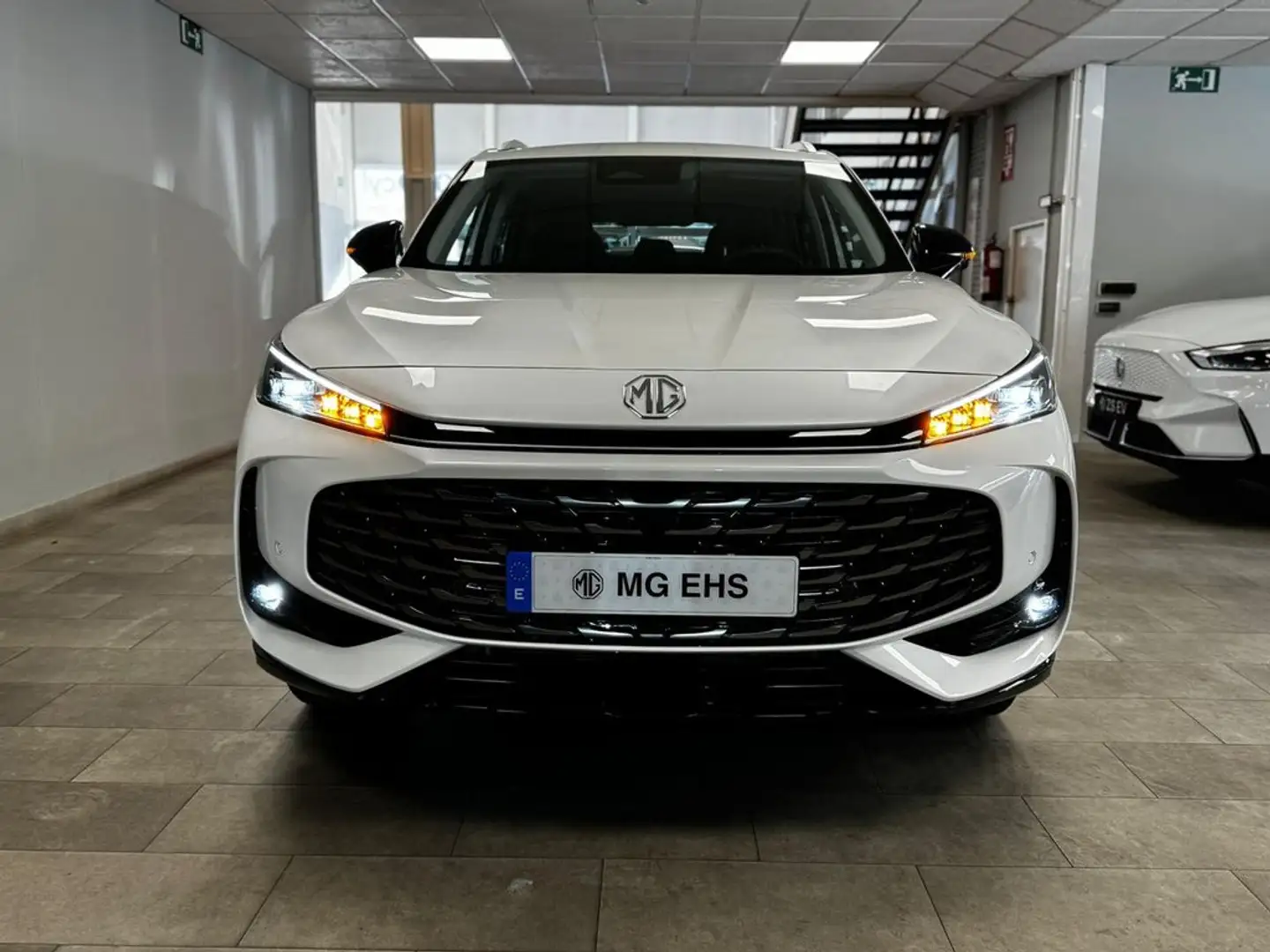 MG HS 1.5T-GDI PHEV Comfort Blanco - 2