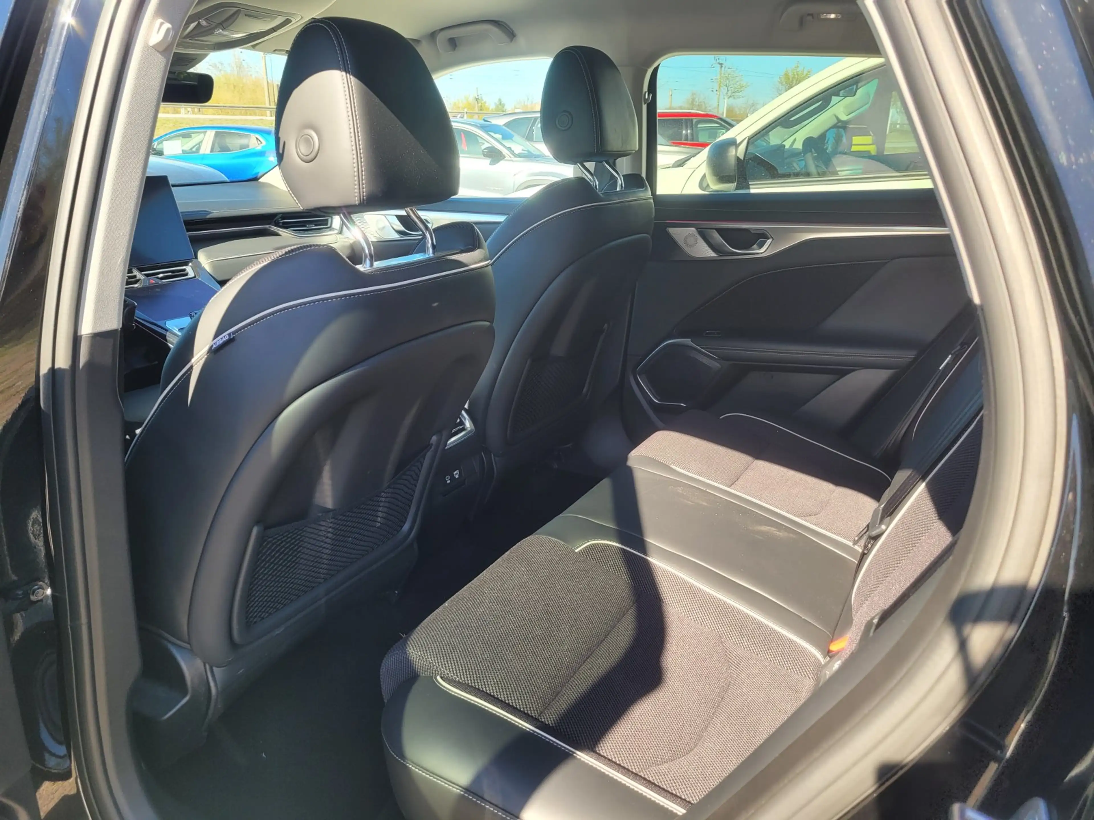 GWM WEY 05 2.0 PHEV Premium AWD — photo 6