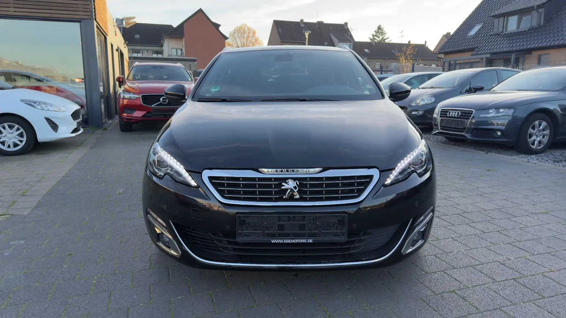Peugeot 308 SW Allure GT-Line Schwarz - 2