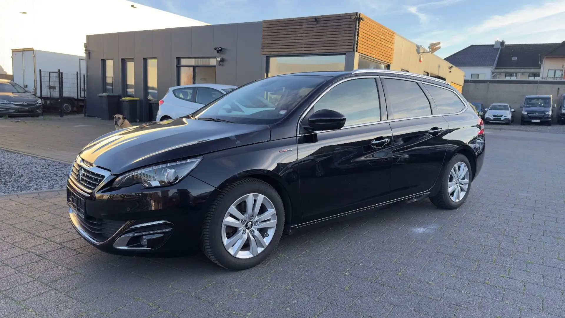 Peugeot 308 SW Allure GT-Line Schwarz - 1
