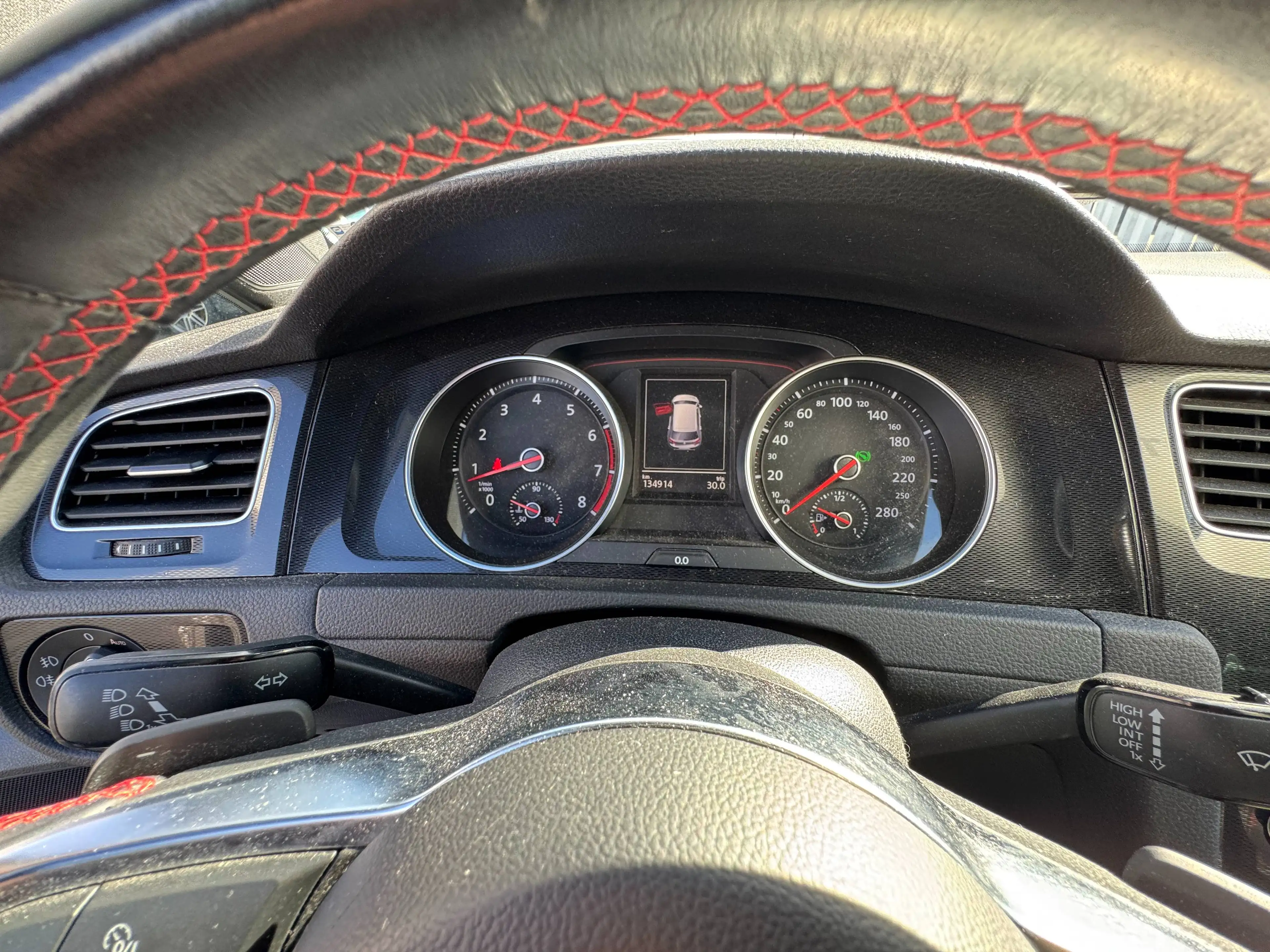 Volkswagen Golf GTI GTI BMT AUTOMATIK*BI-XENON*NAVI*KEYLESS*BLUETOOTH*USB*MEGA SCHÖN**MEGA VOLL** — photo 15