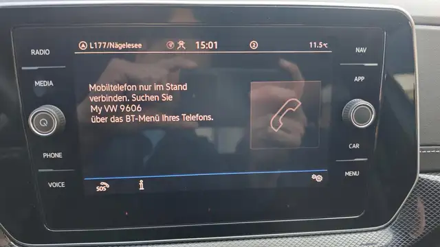 Volkswagen T-Cross view 14