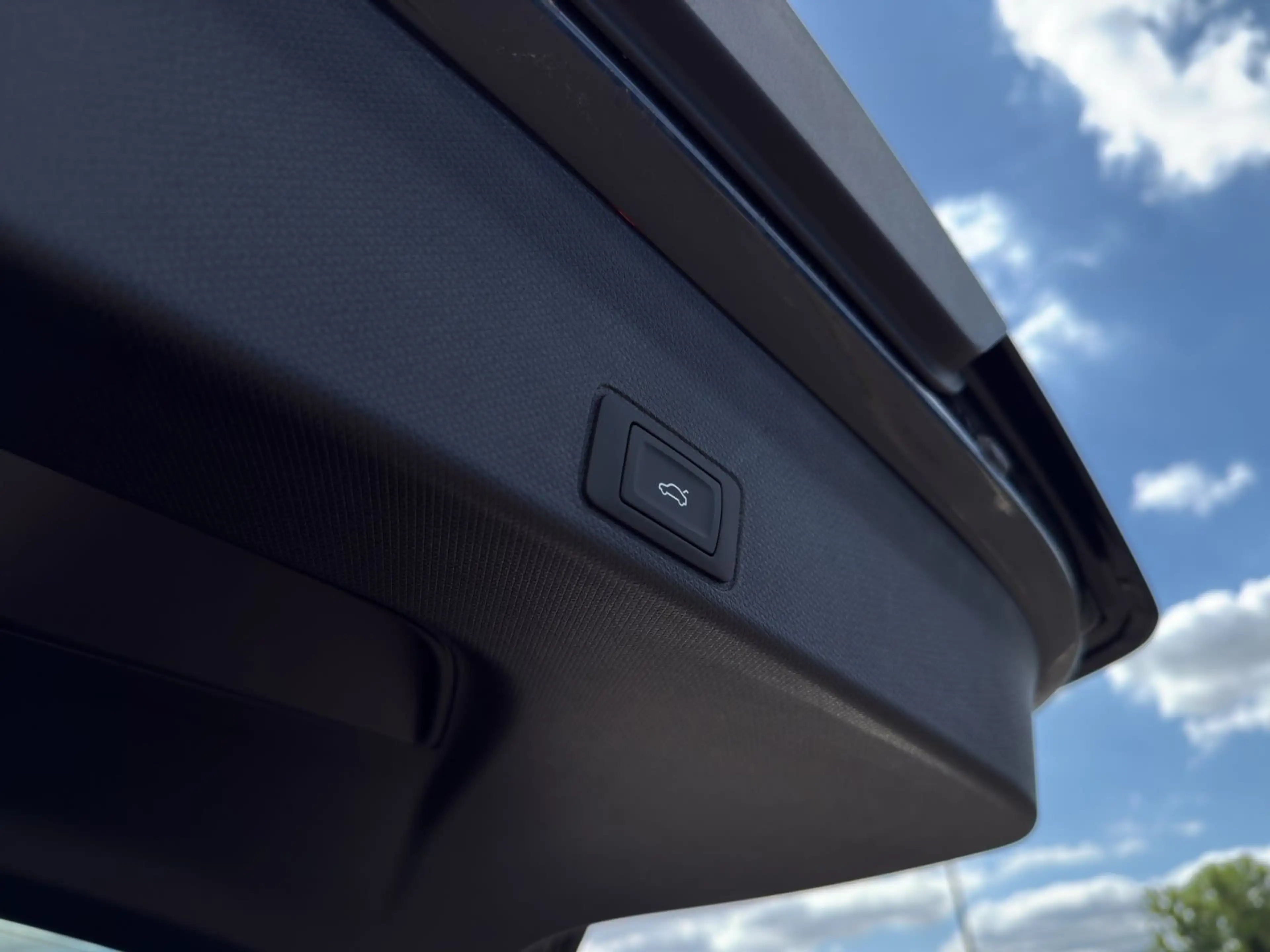 CUPRA Terramar 1.5 e-Hybrid 204PS AHK HD Matrix — photo 14