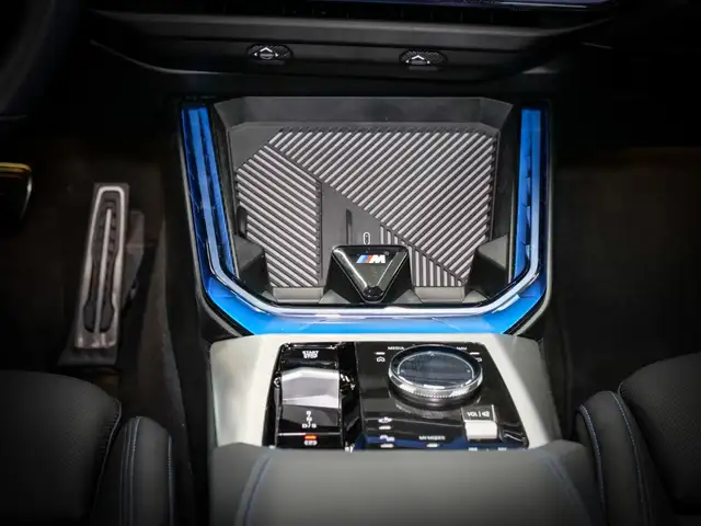 BMW X3 view 14
