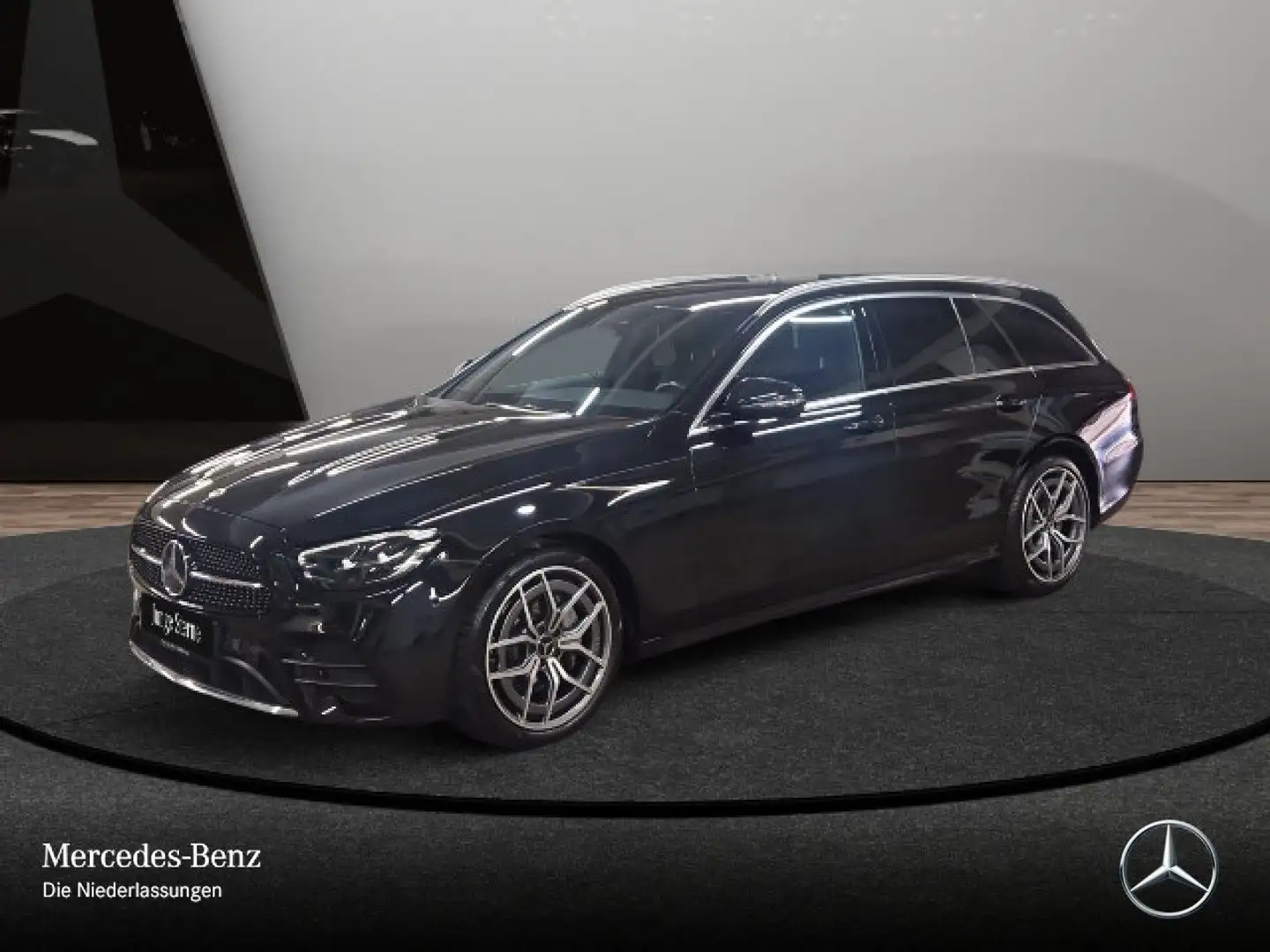 Mercedes-Benz E 200 T AMG+AHK+LED+KAMERA+19"+TOTW+9G Noir - 2