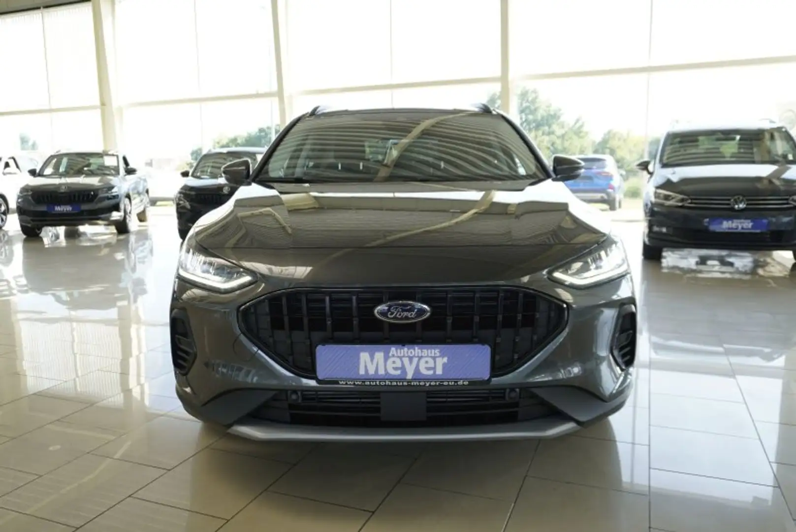 Ford Focus Active X 1.0 155PS aAHK/LED/Navi/Kamera/Winterp. Grau - 2
