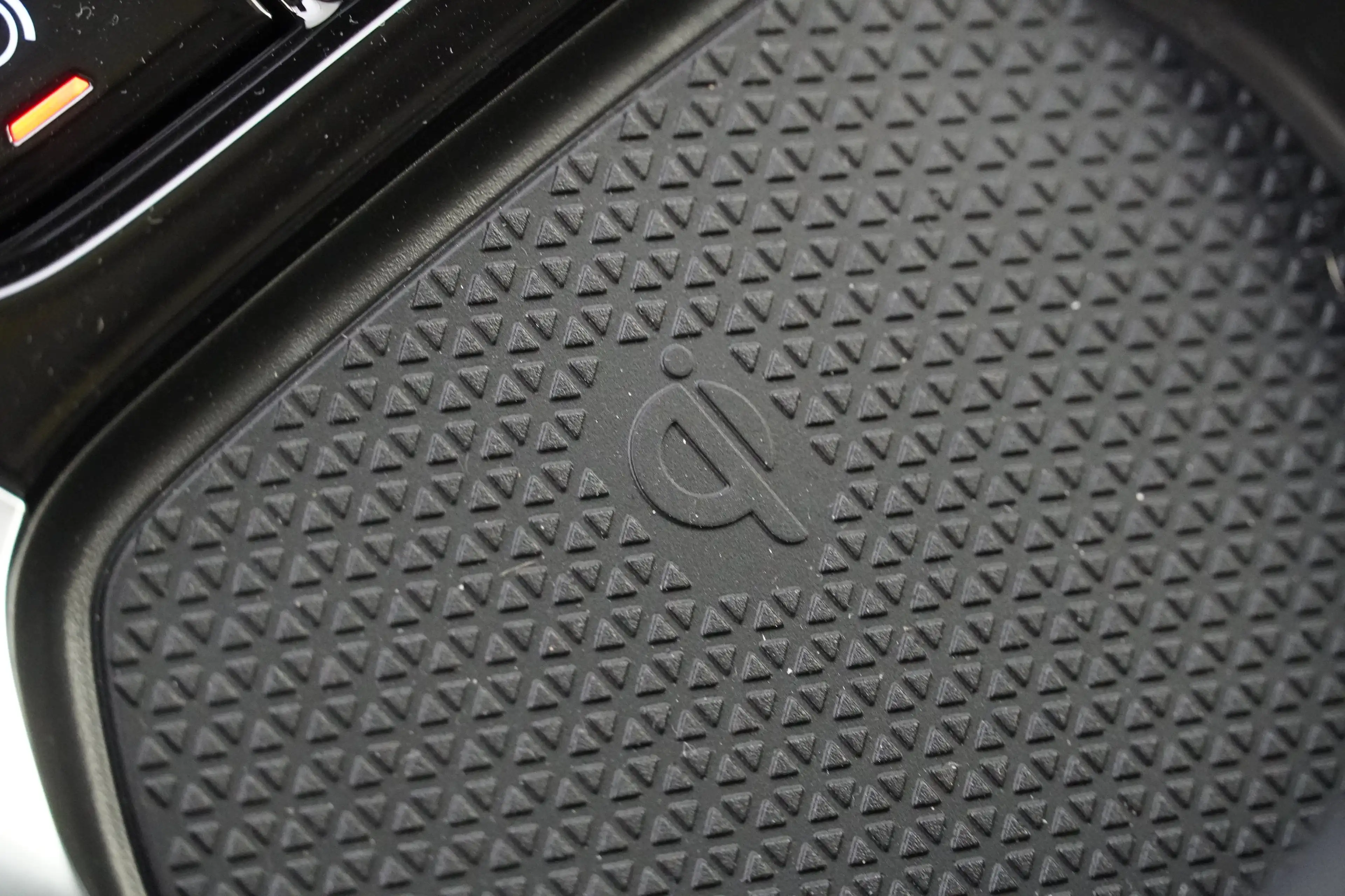 MG HS PHEV+ Luxury Lenkradhzg.ab EUR34.990 — photo 19
