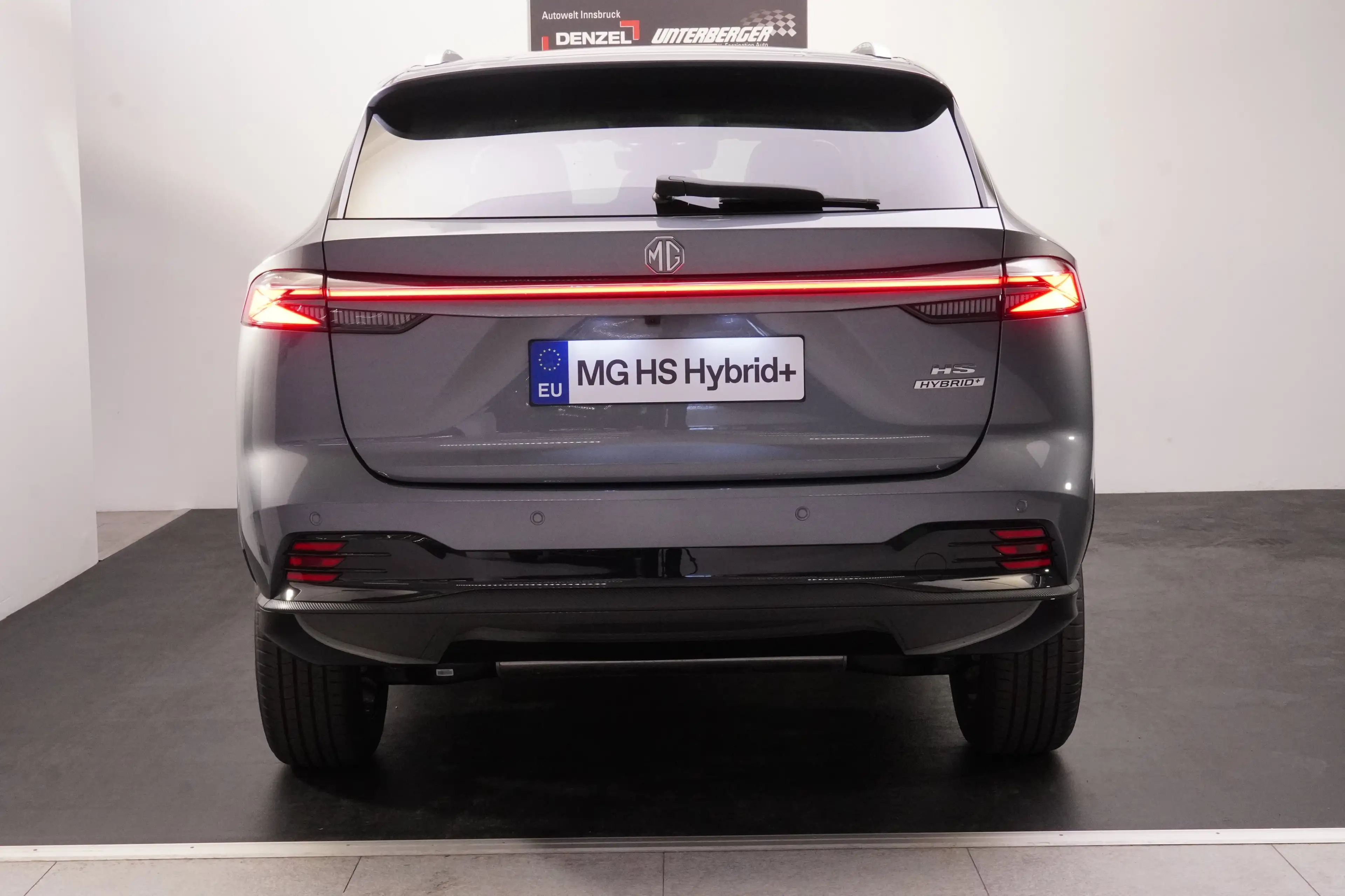 MG HS PHEV+ Luxury Lenkradhzg.ab EUR34.990 — photo 27
