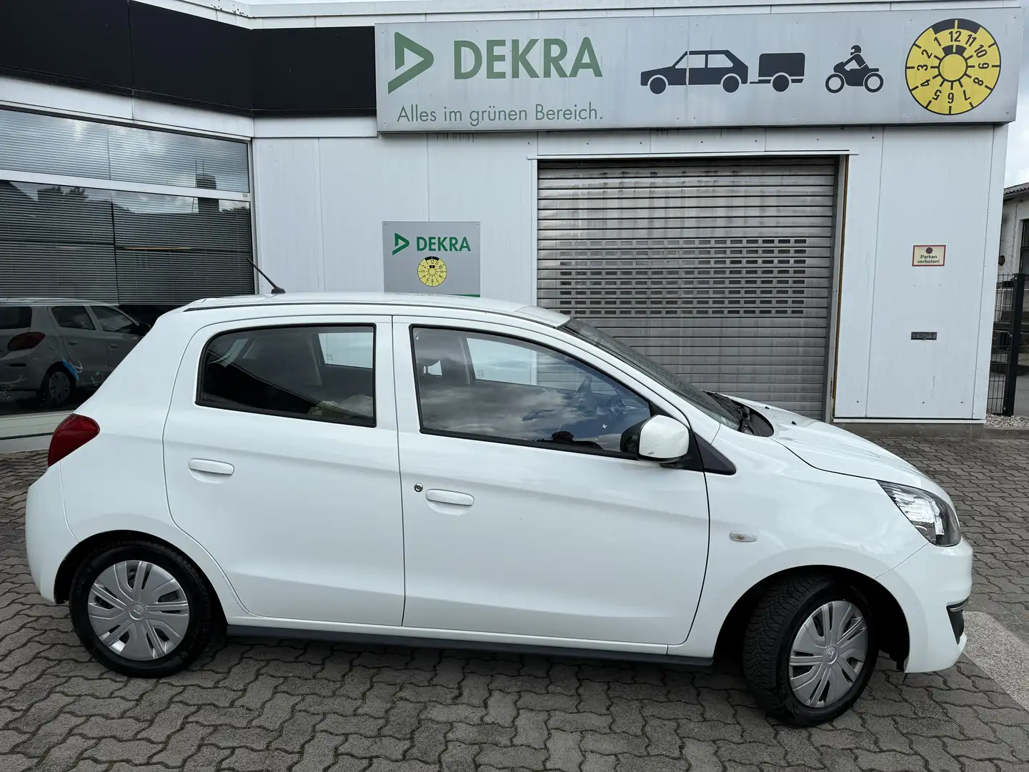 Mitsubishi Space Star Basis 1,0ltr.52KW mit TÜV/NEU & 75890KM.... Білий - 2