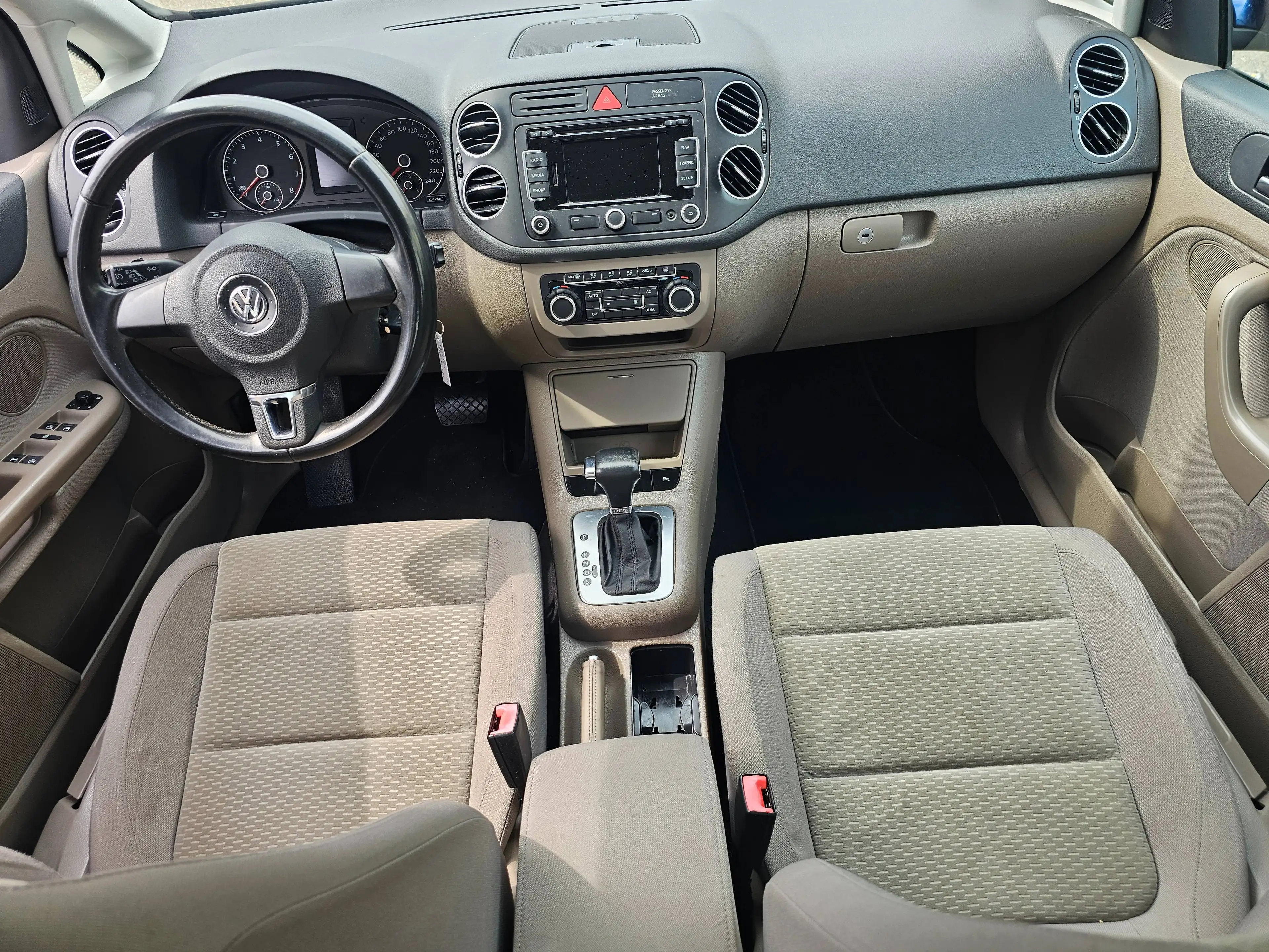 Volkswagen Golf Plus Comfortline Automatik — photo 12