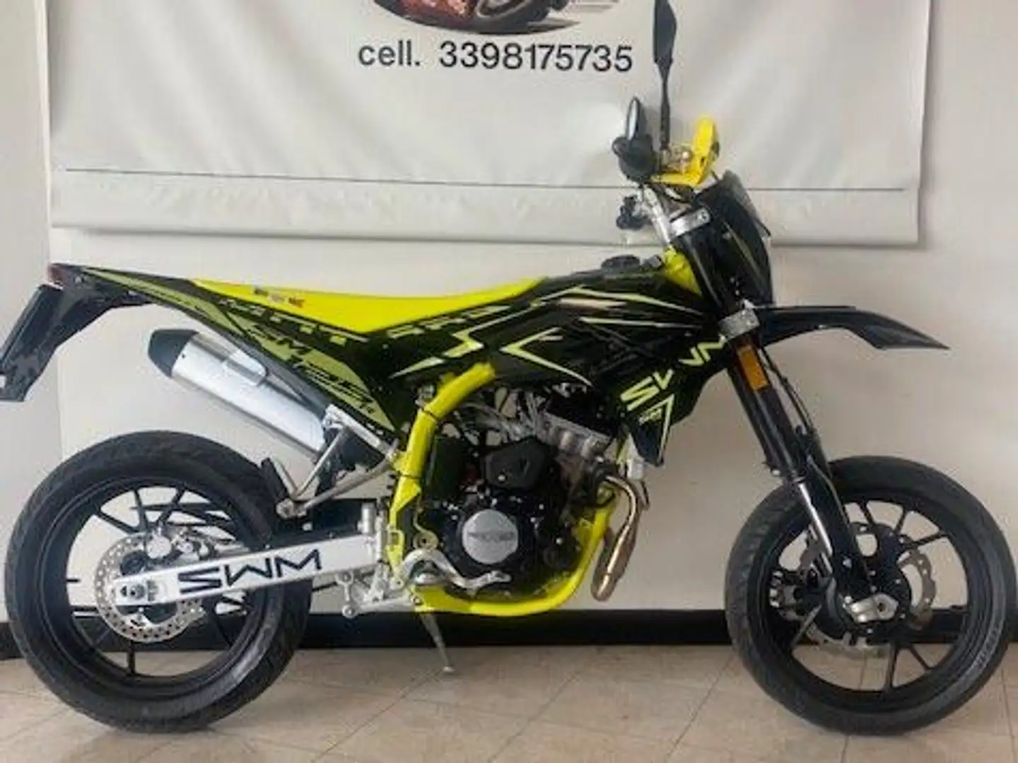 SWM SM 125 R MOTARD - MY 25 Giallo - 2