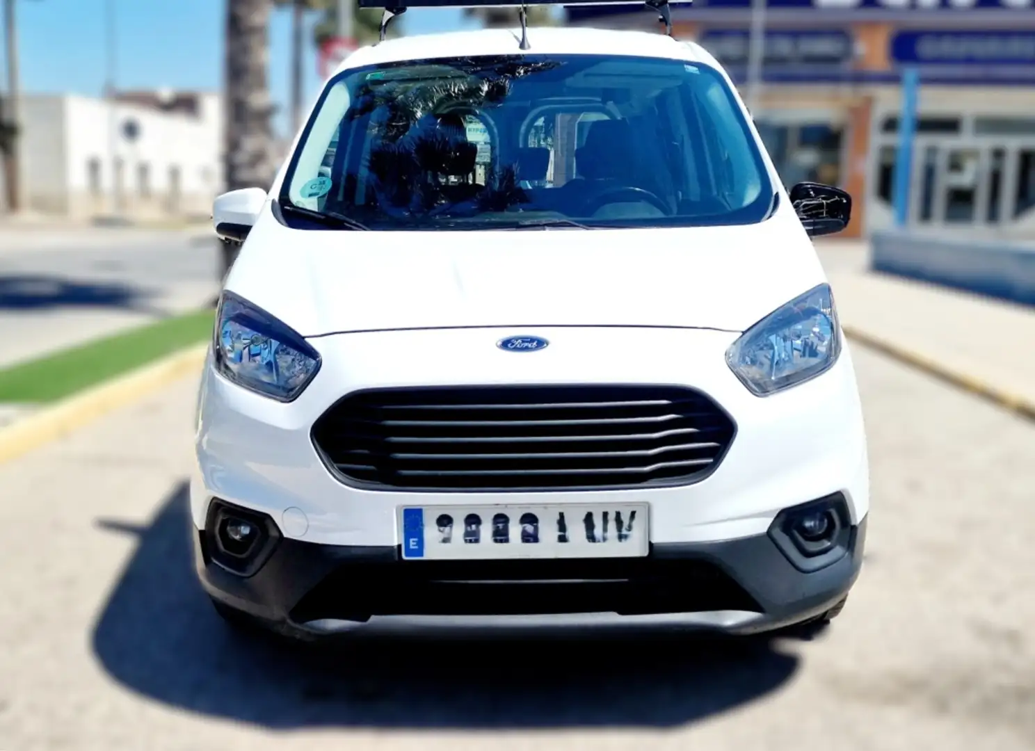 Ford Transit Courier Van 1.5TDCi Trend 75 Blanc - 1