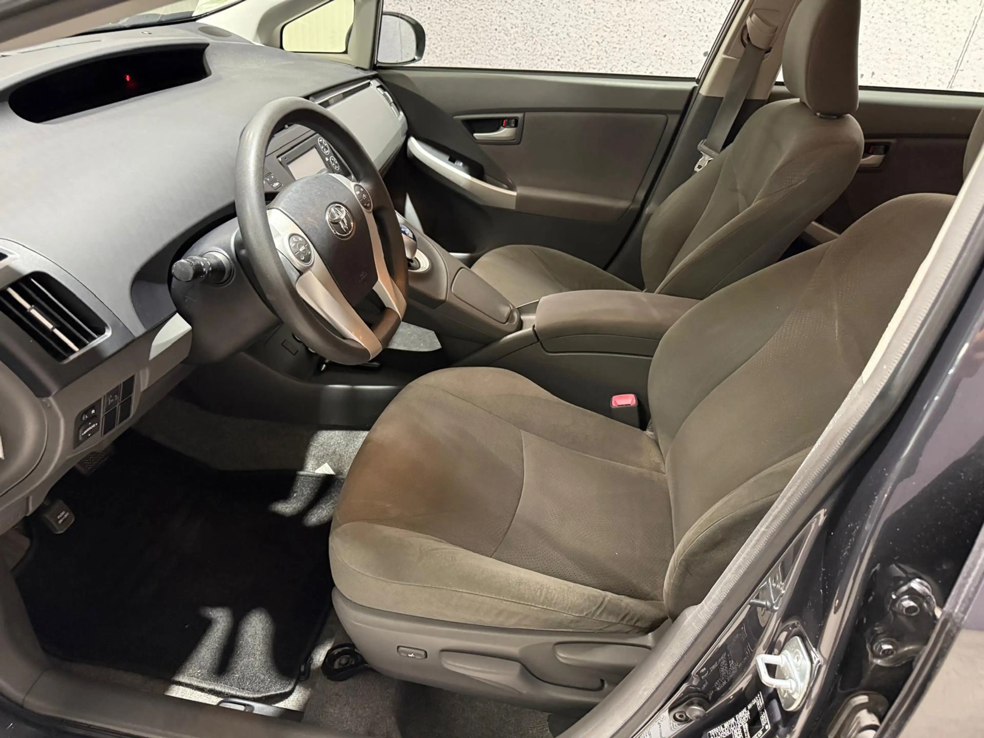 Toyota Prius 1.8 Comfort // DEALERONDERHOUDEN // TREKHAAK // HU — photo 4