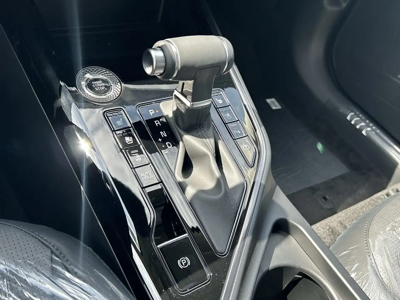 Kia Niro снимка Kia Niro
