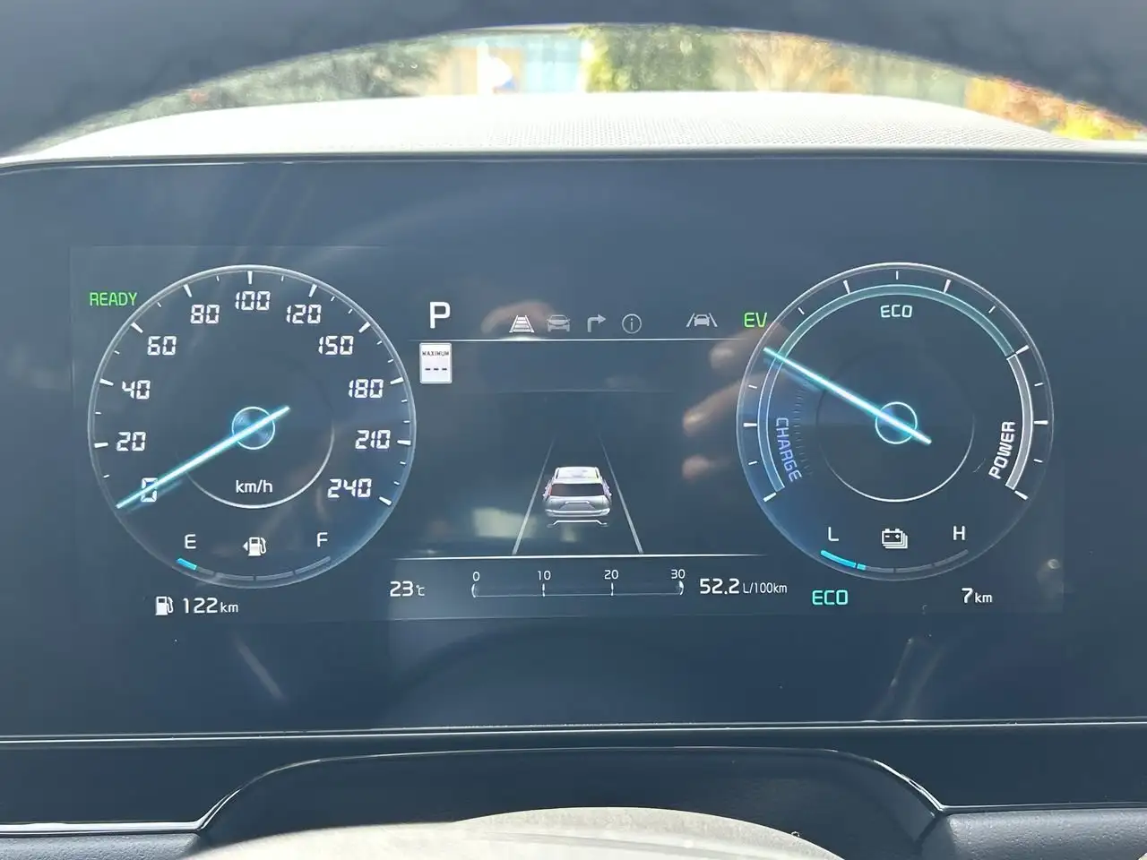 Kia Niro снимка Kia Niro