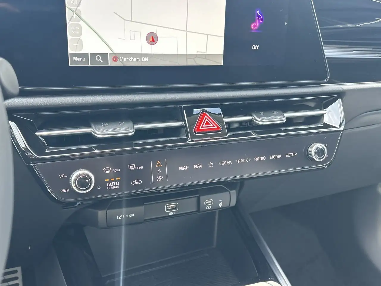 Kia Niro снимка Kia Niro