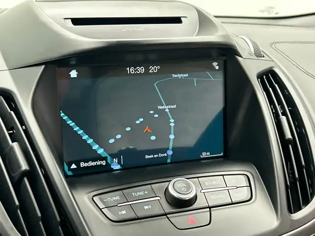 Ford Kuga view 16