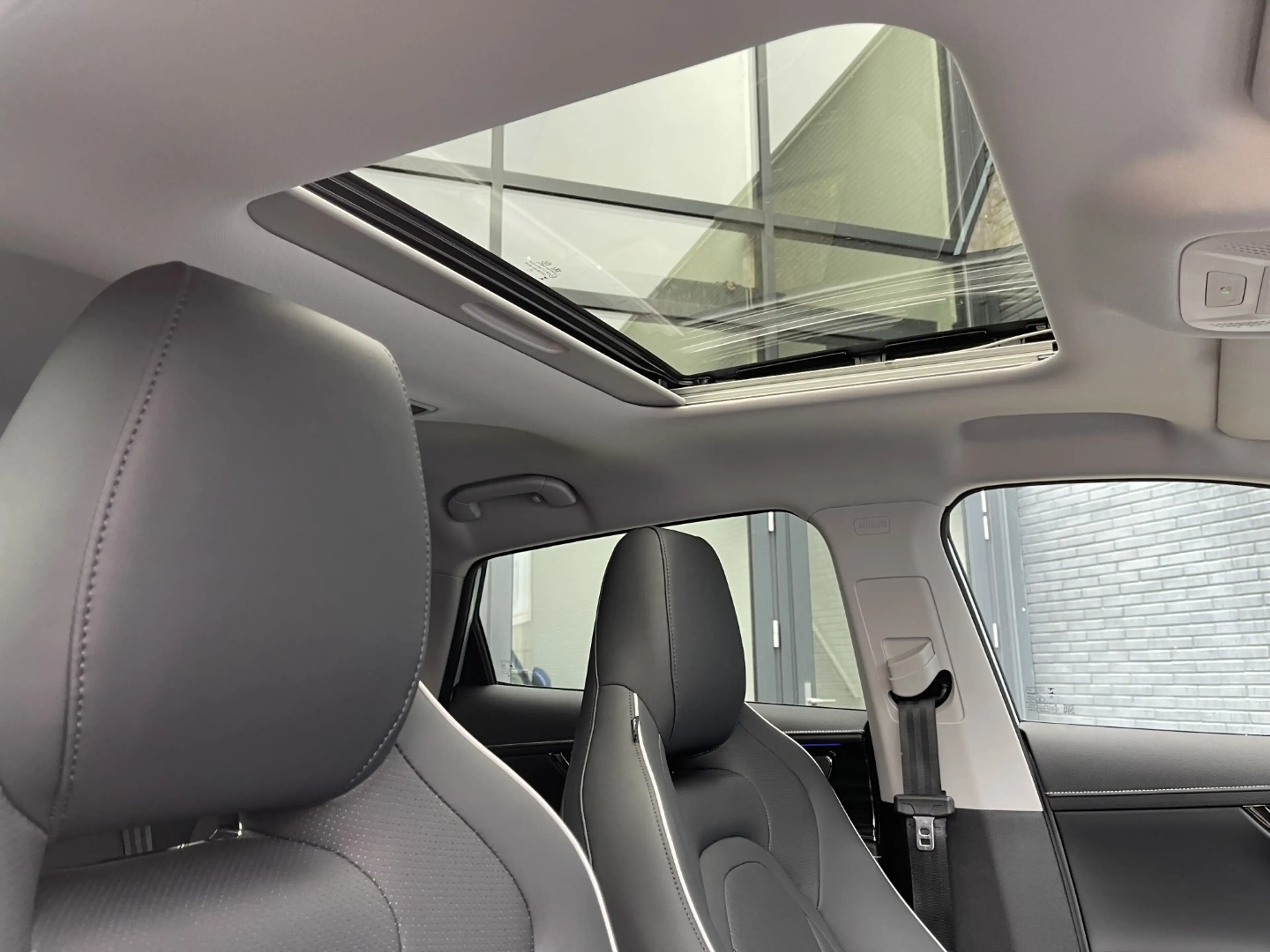 Omoda 5 60,9 kWh 205pk Premium Automaat | 7 jaar Garantie — photo 10