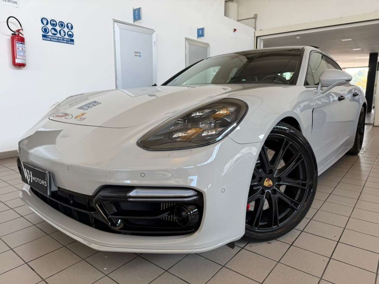 Porsche Panamera 4.0 GTS Sport Turismo //TETTO//SPORT CHRONO//
