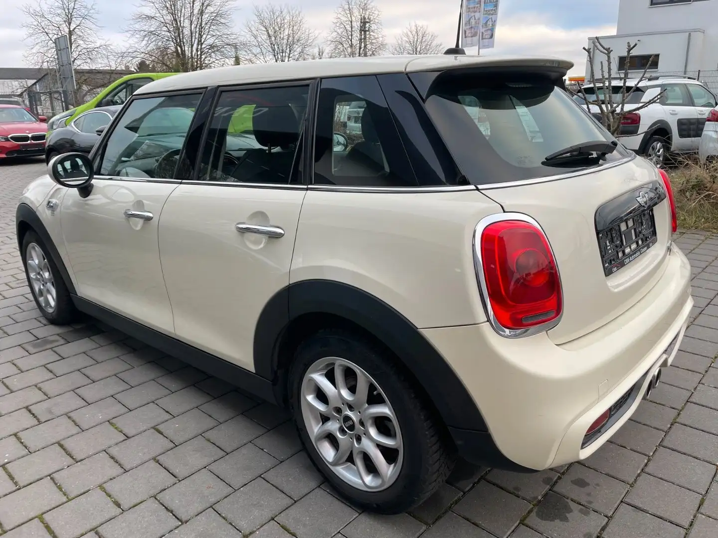MINI Cooper SD Mini 5-trg.  2,0l / 4Zylinder Diesel Fehér - 2