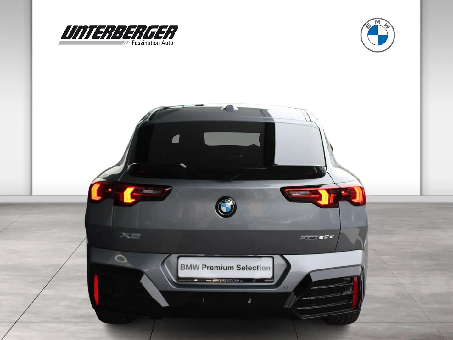 BMW X2 xDrive20d M-Sport Aut. Grau - 2