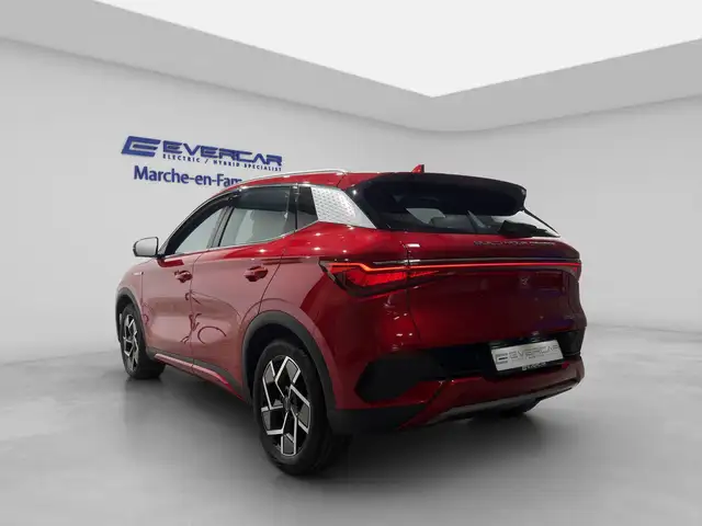 BYD Atto 3 view 6