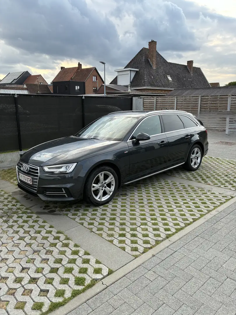 Audi A4 Avant 2.0 TFSI ultra S tronic sport Grijs - 1