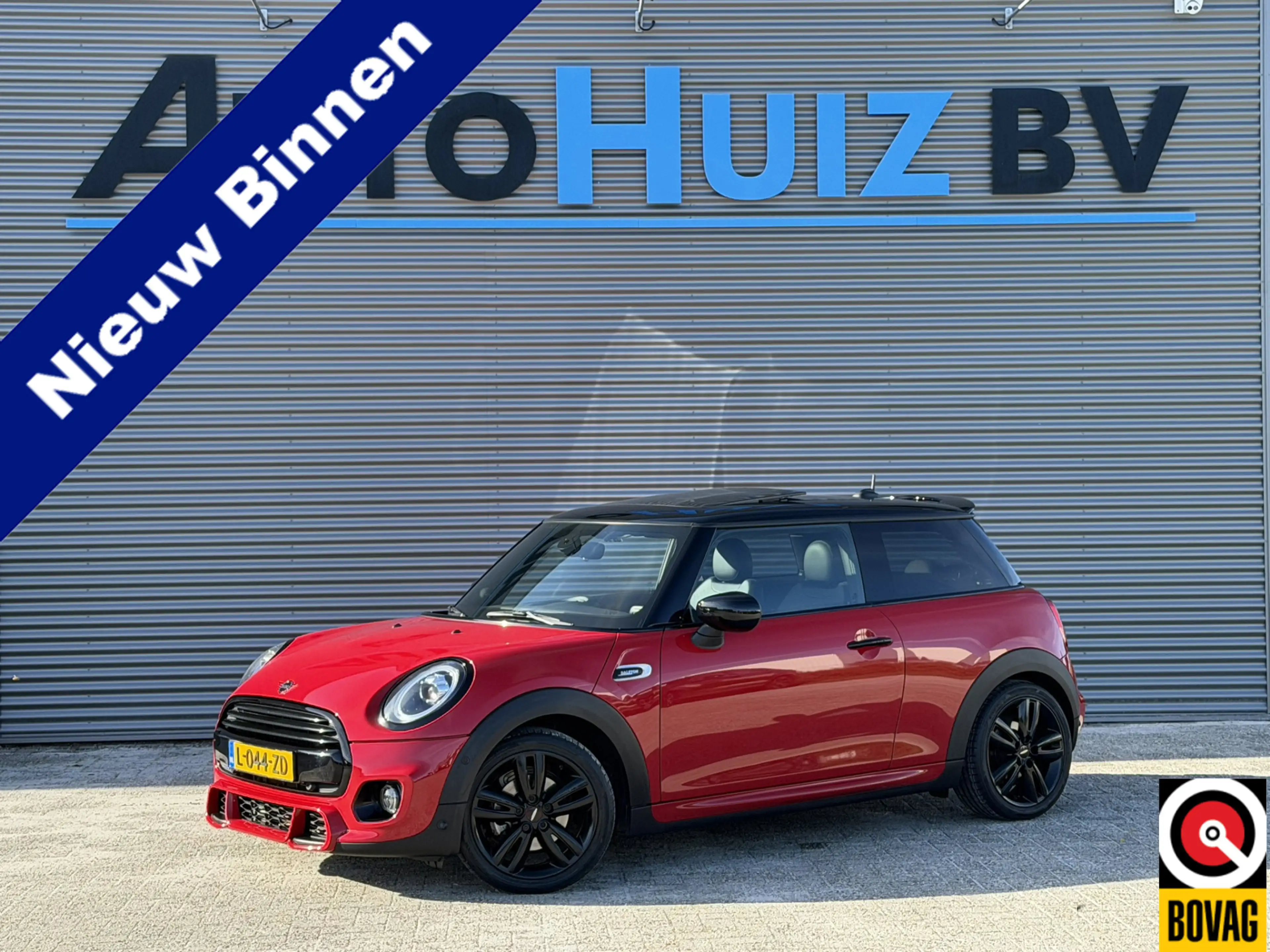 MINI John Cooper Works 3-Deurs 1.5 Cooper Dalston Panoramadak Harman-Kard
