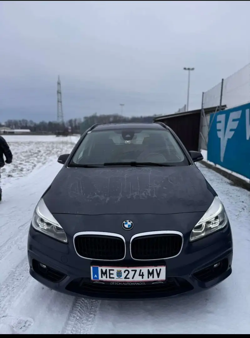 BMW 216 Advantage - 1