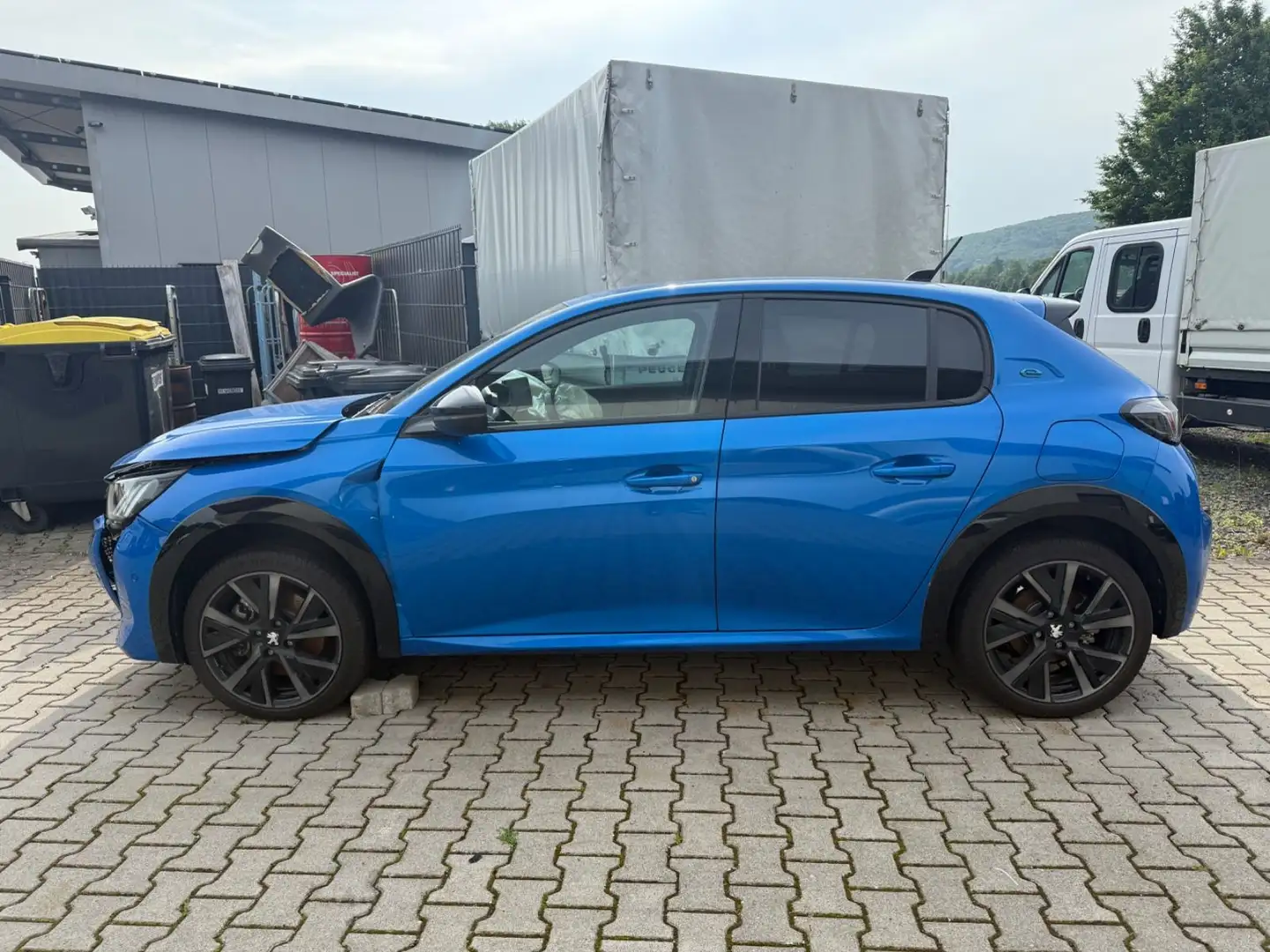 Peugeot 208 e- GT+ *KAMERA*SHZ*LED*NAVI*ACC* Blu/Azzurro - 2