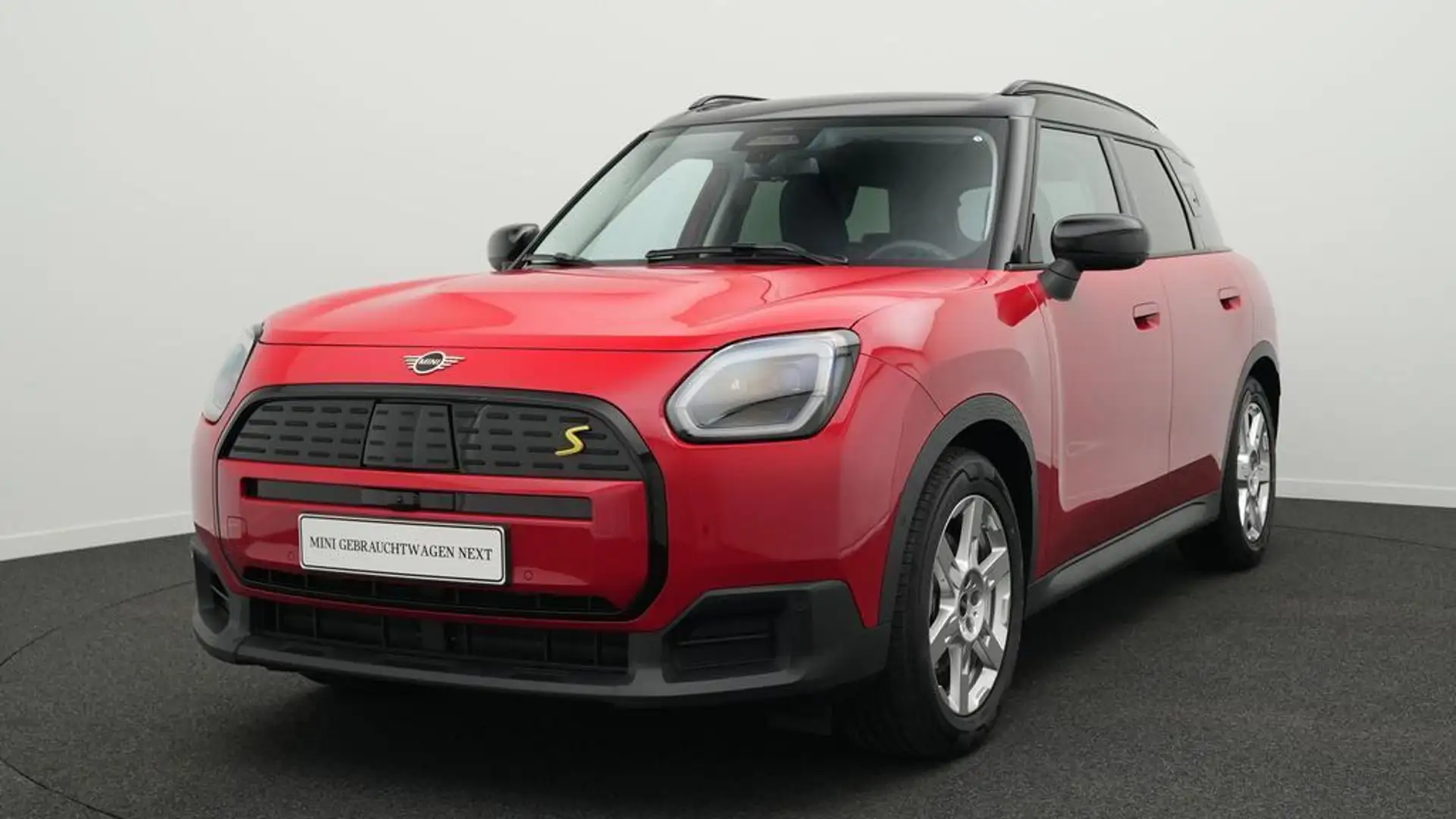 MINI Countryman SE All4 Classic Trim - 1