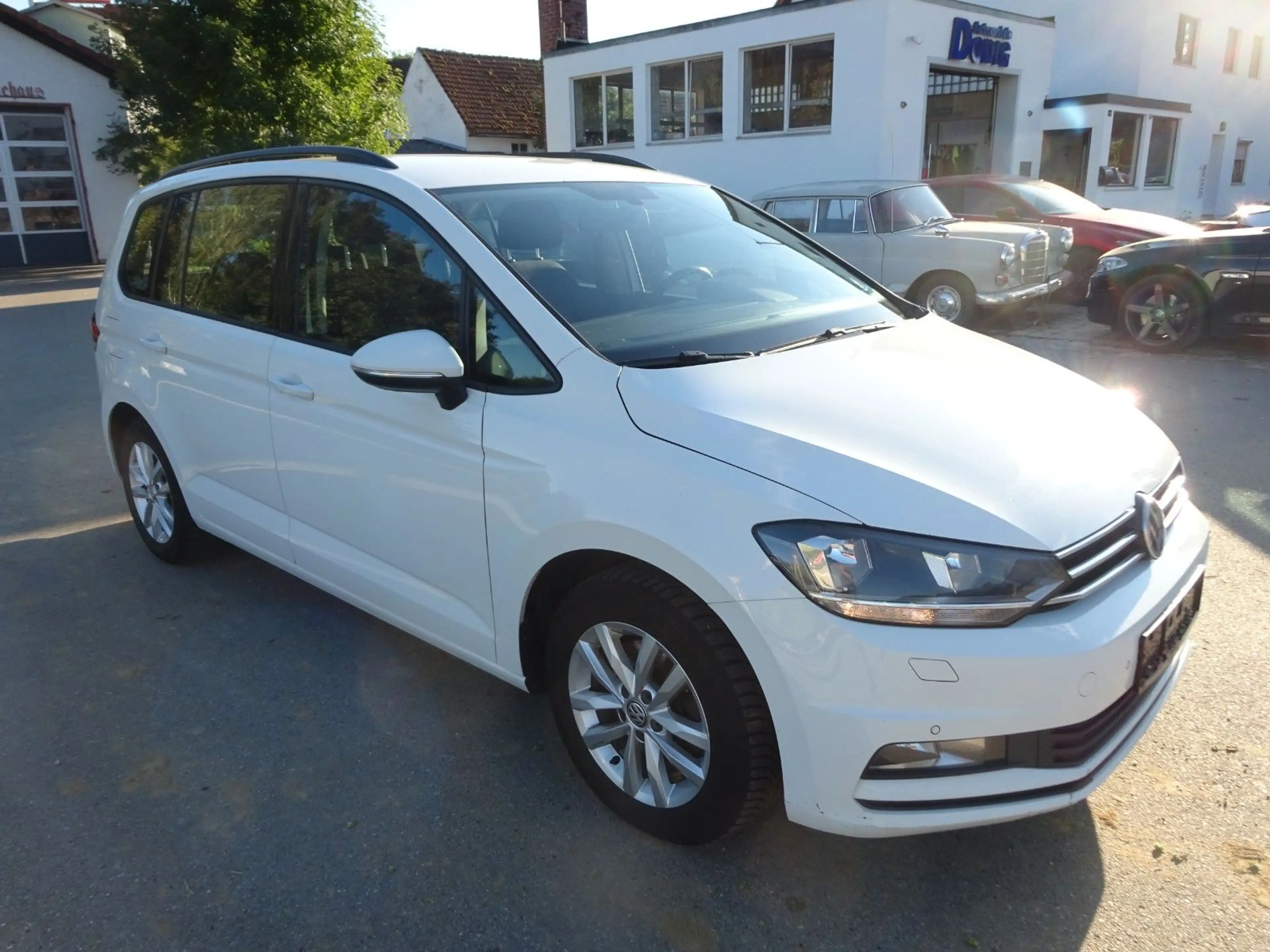 Volkswagen Touran BMT/Start-Stop/NAVI/AHK/7 Sitzer — photo 3