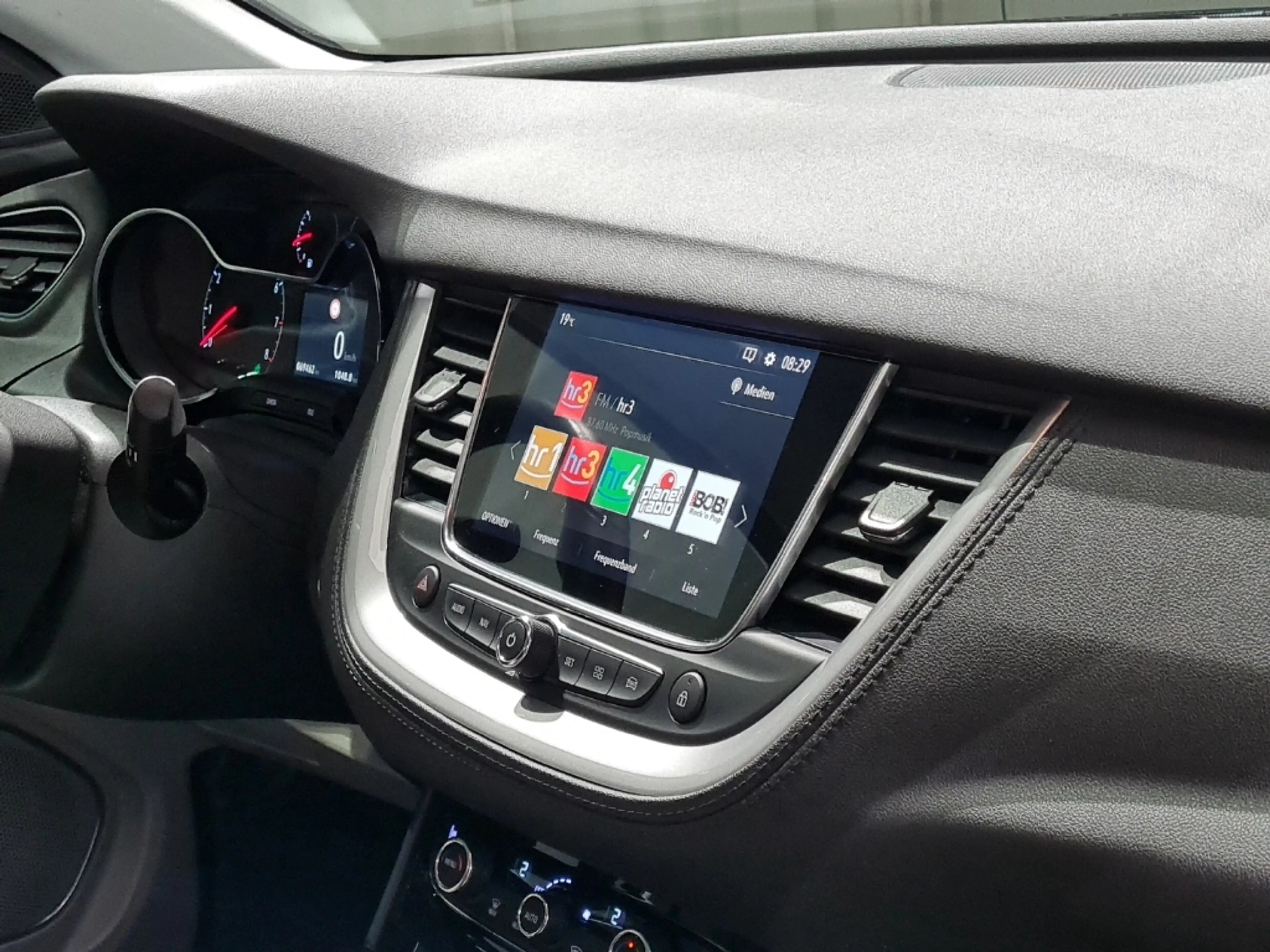 Opel Grandland Innovation — photo 6