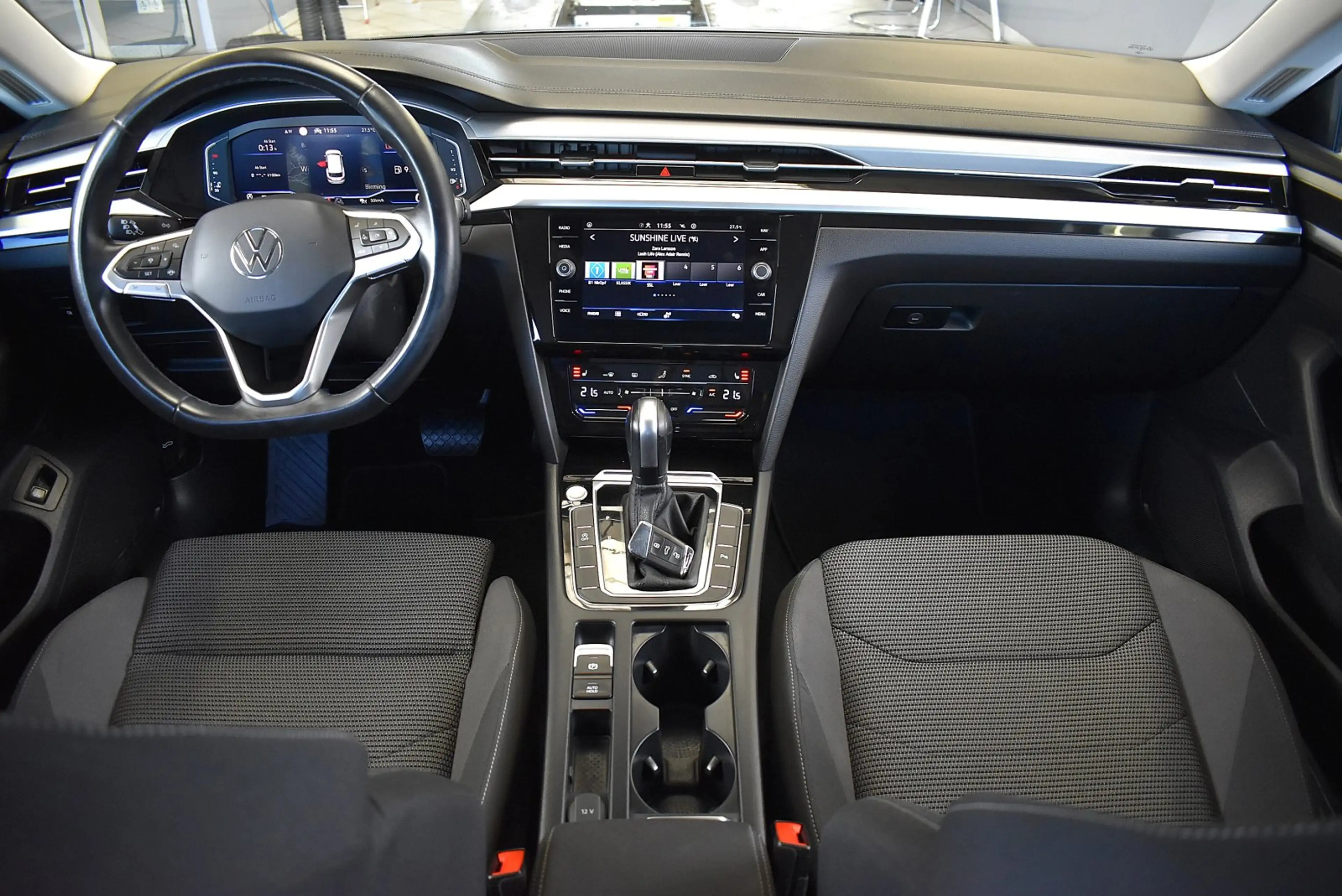 Volkswagen Arteon Shooting Brake 2.0TDI DSG*Matrix*ACC — photo 14