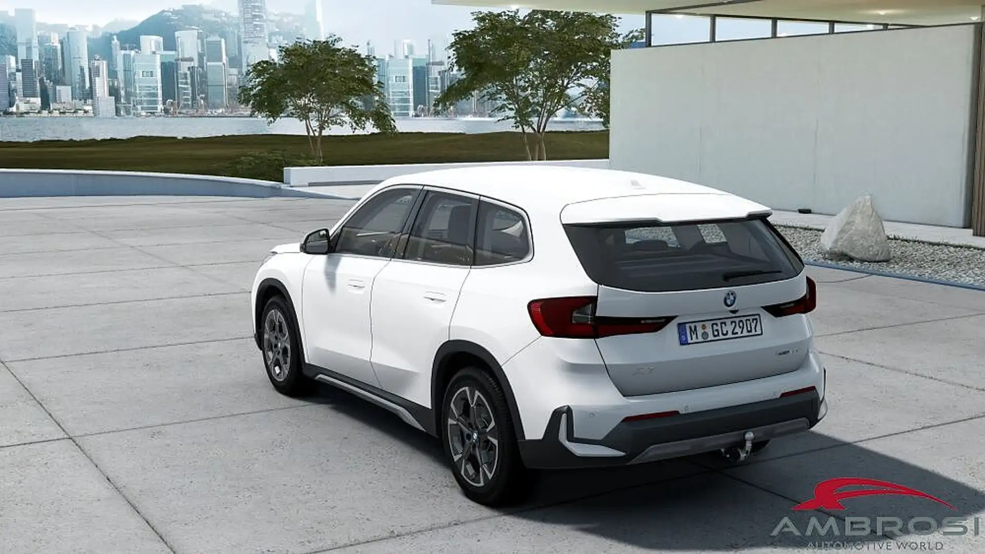 BMW X1 xDrive23d 48V xLine Bianco - 2