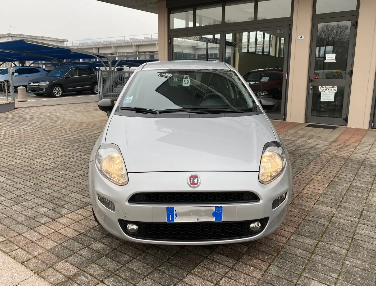 Fiat Punto Punto 5p 1.3 mjt Street s Plateado - 2