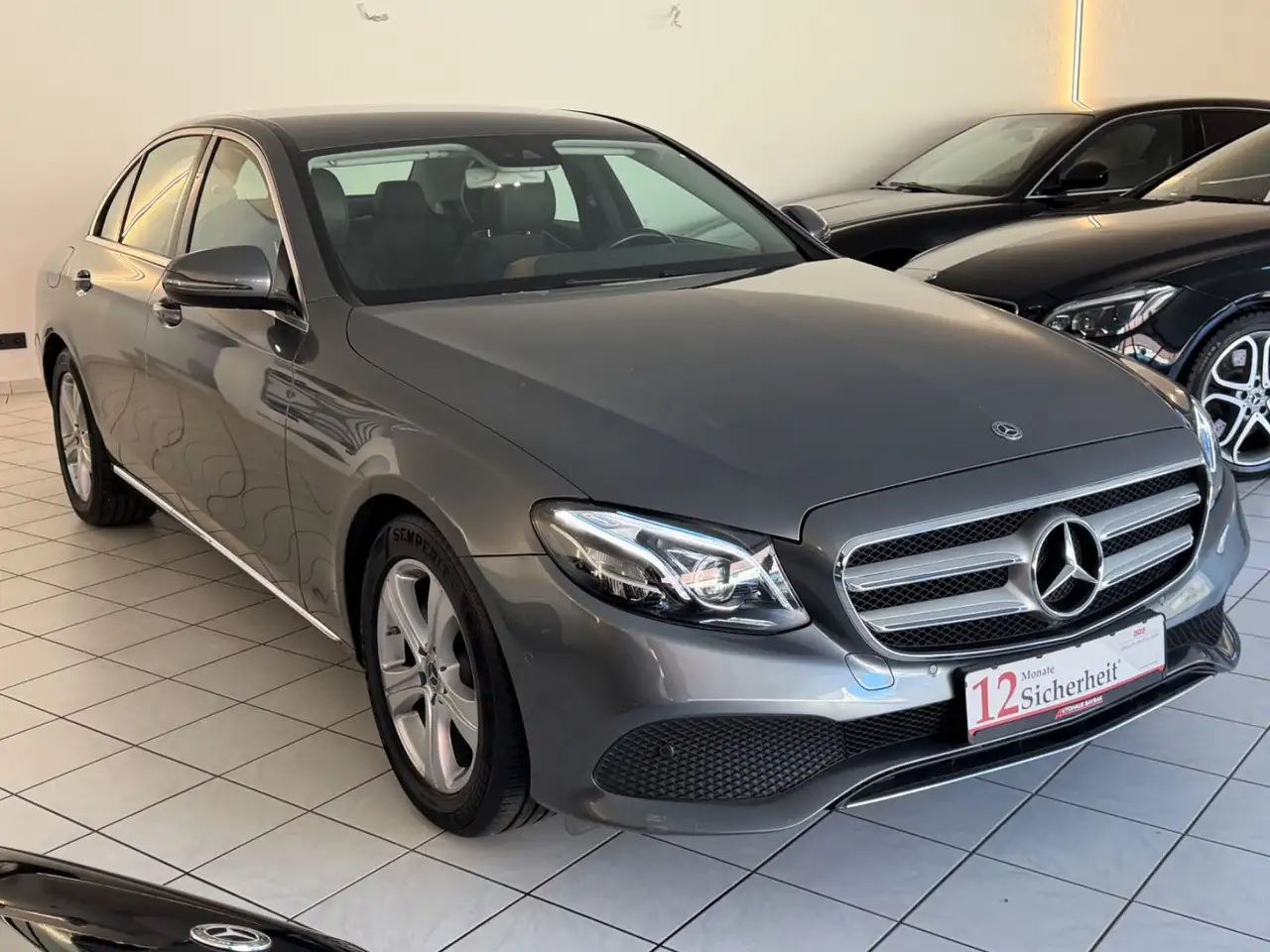 Mercedes-Benz E 220